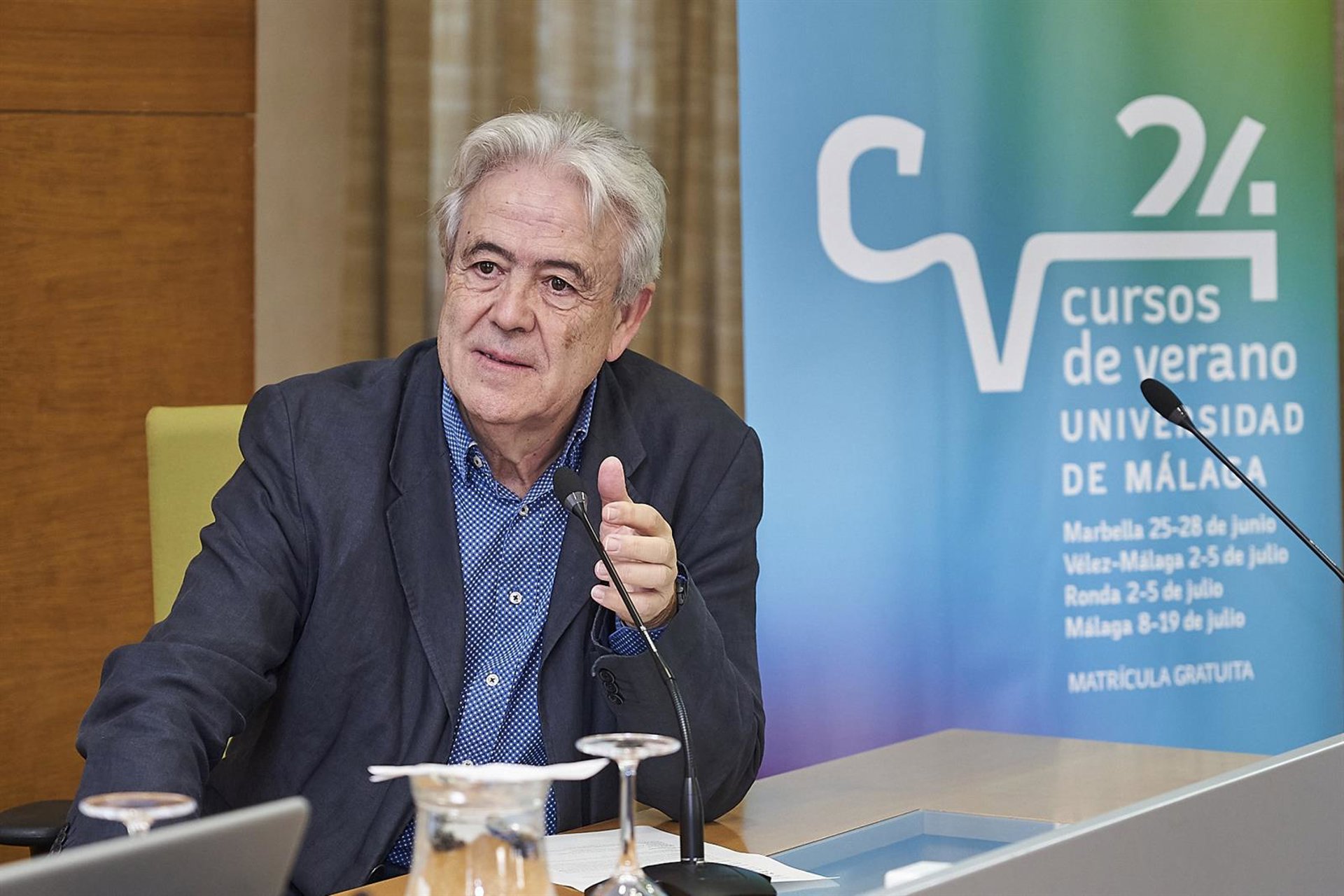 Emilio Alba, catedrático de Oncología Médica en la Universidad de Málaga, premio Plaza de España