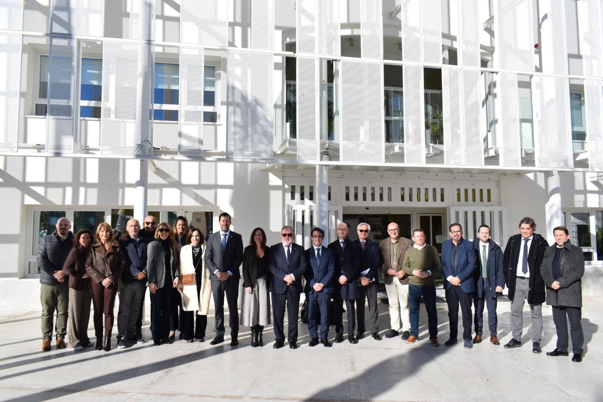 La Junta invertirá diez millones en el desdoble con carriles BUS-VAO de la carretera a Alhaurín de la Torre