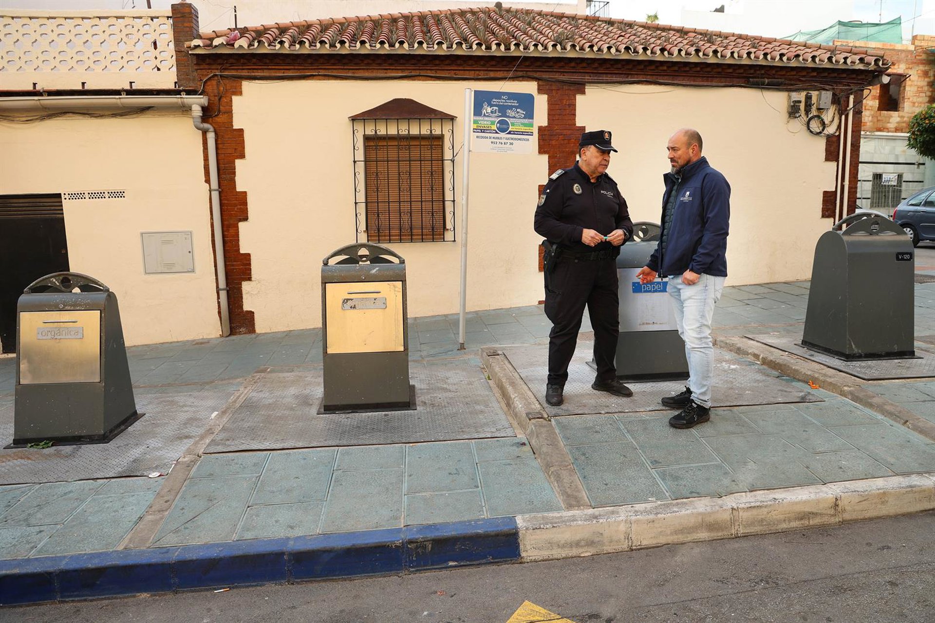 La Policía Local de Marbella impone más de un millar de actas de infracción en materia de residuos en 2025