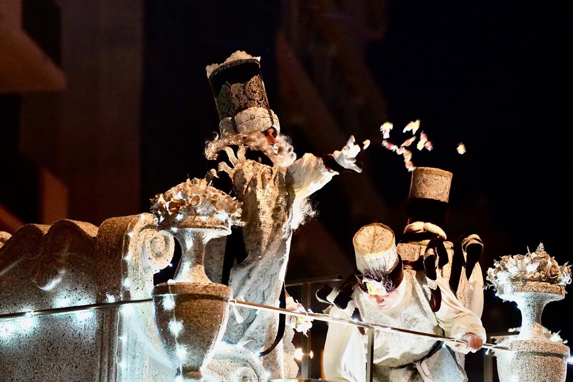 Los distritos de Málaga organizan pasacalles y fiestas infantiles para preparar la llegada de los Reyes Magos