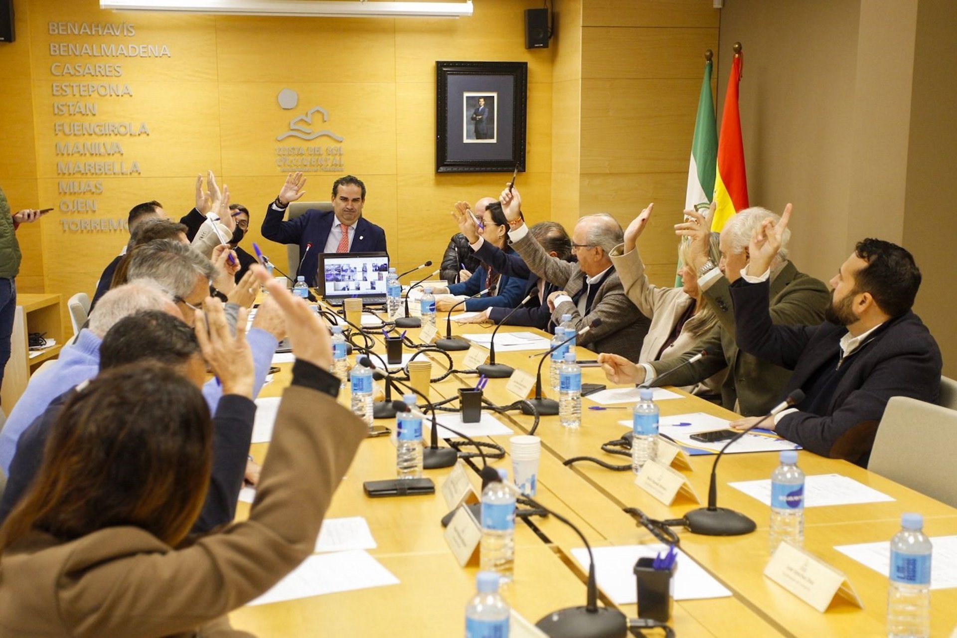 Los municipios de la Costa del Sol recogerán textiles y aceites para su reciclaje y reutilización