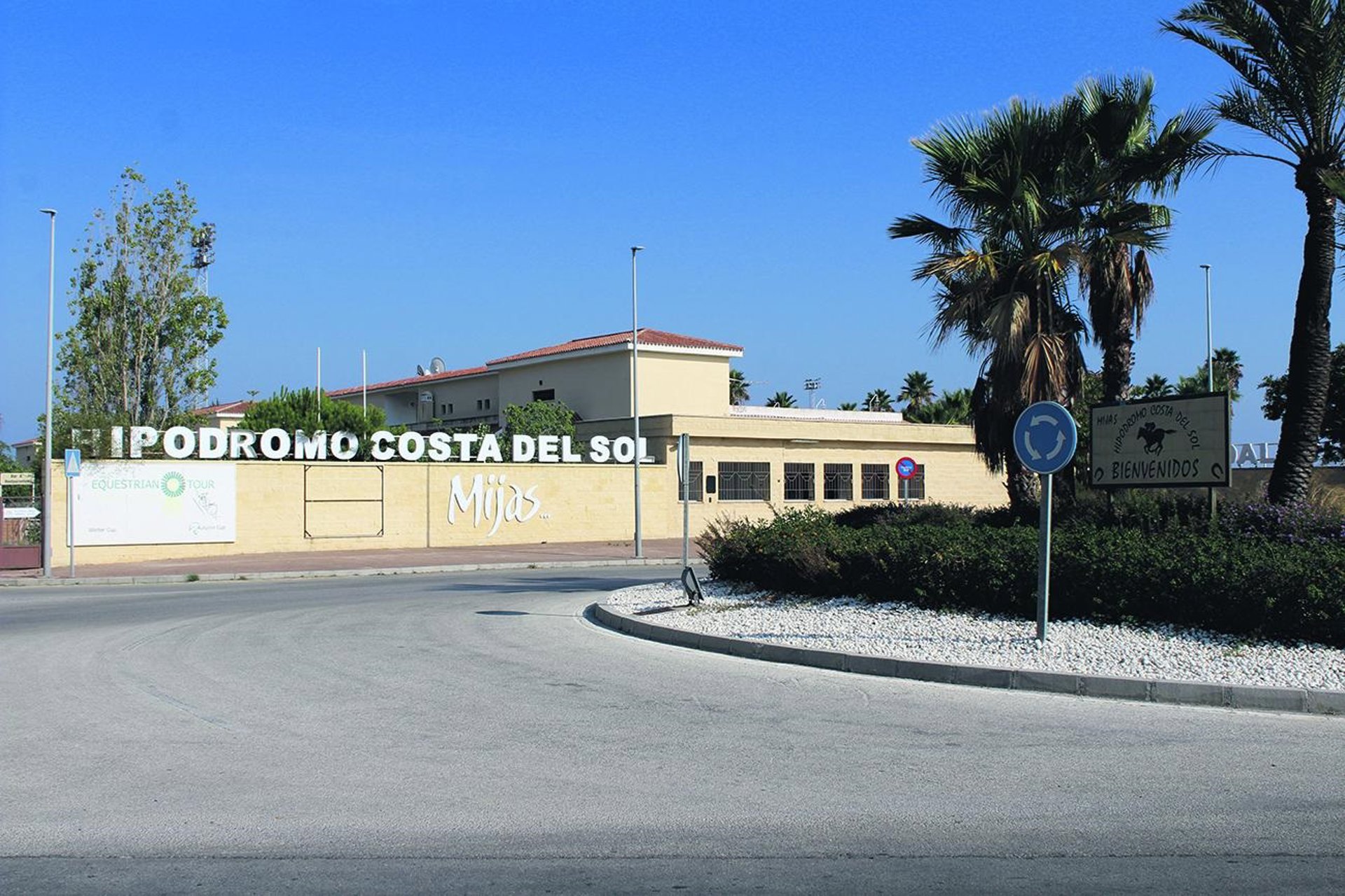 Mijas acuerda disolver la sociedad que administraba el hipódromo y asume íntegramente su titularidad y gestión