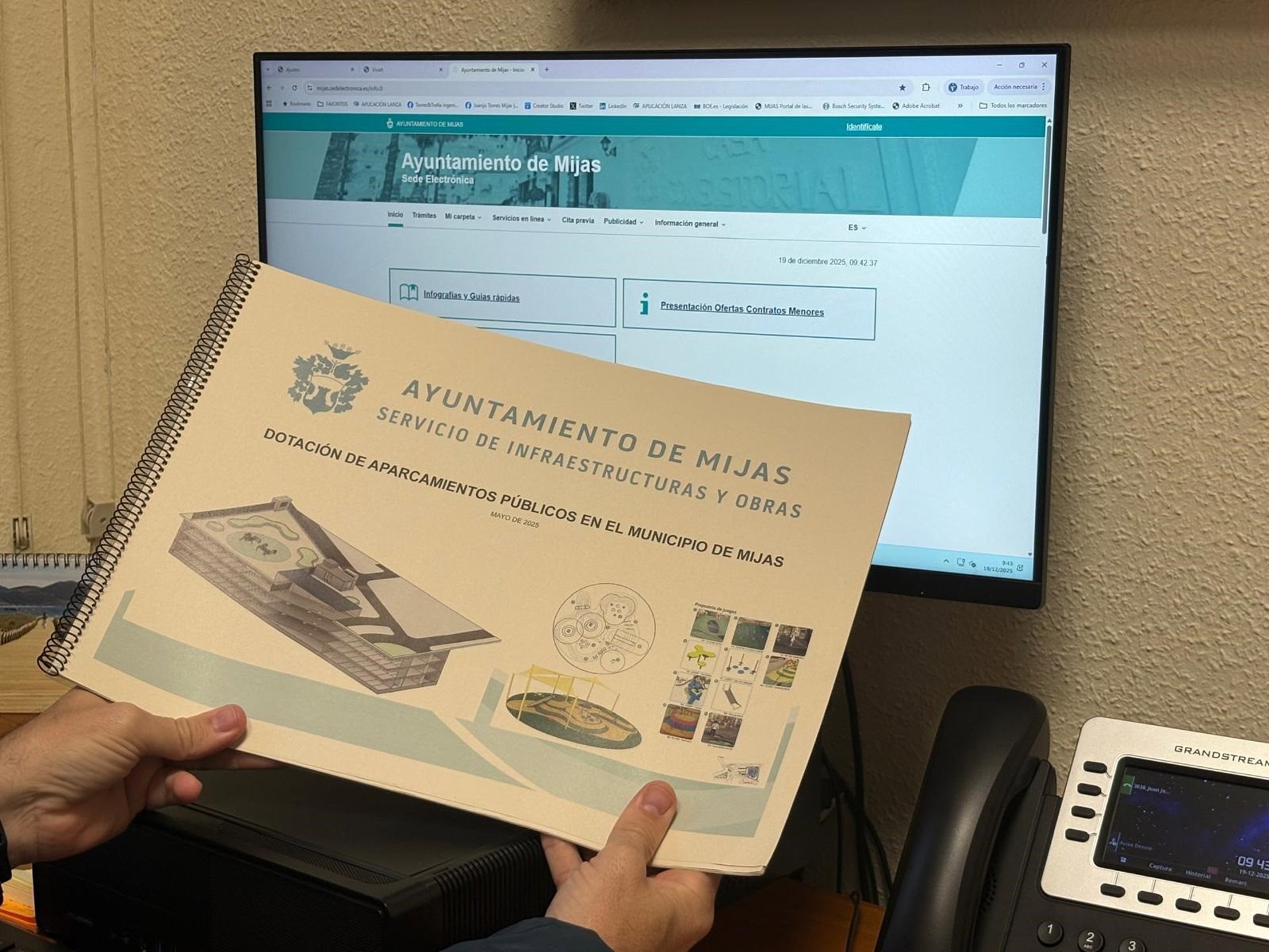 Mijas impulsa su plan de aparcamientos con la licitación de tres proyectos que suman más de 1.000 plazas