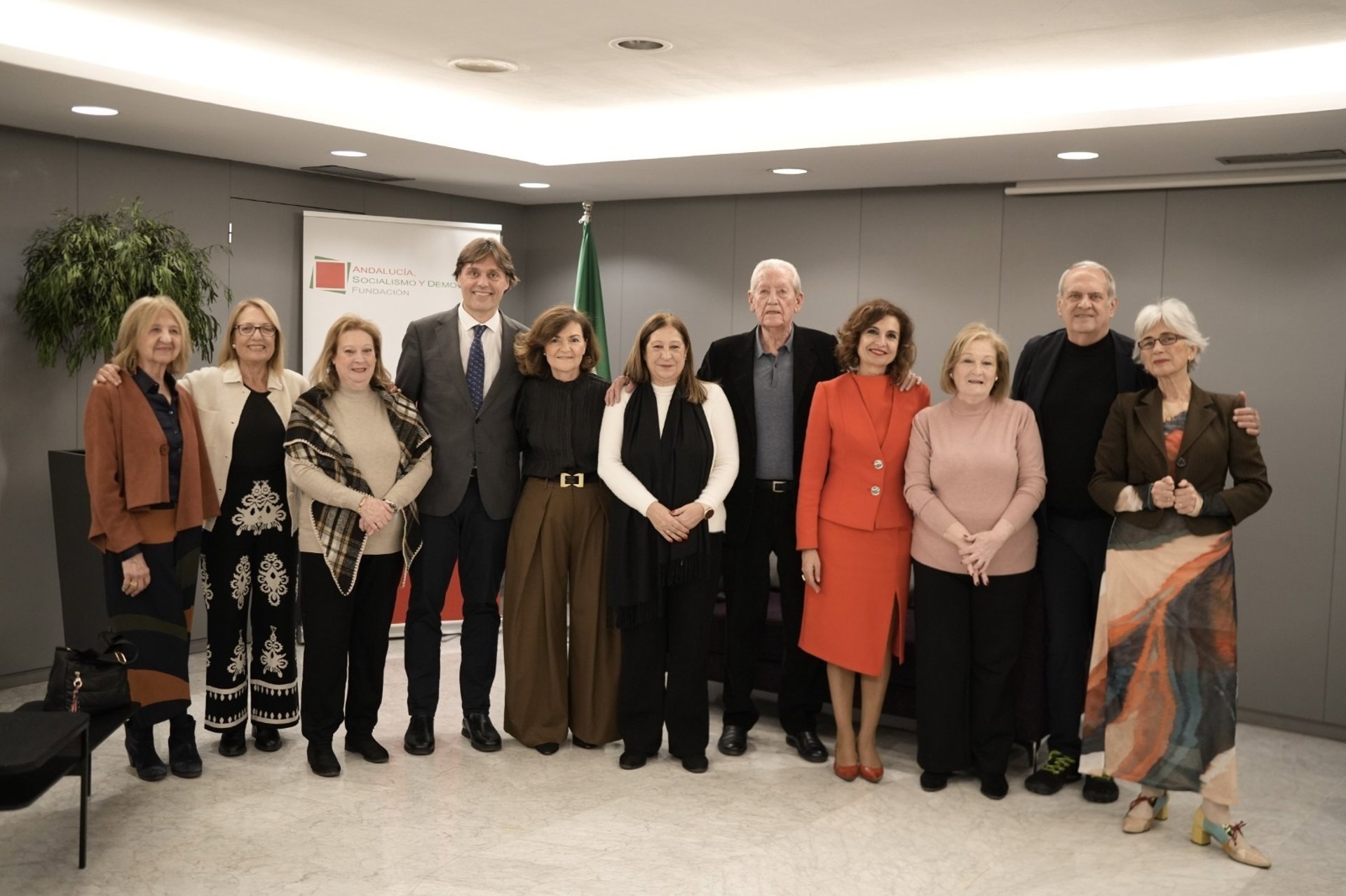 Montero se reúne con las hermanas de García Caparrós y celebra que "se va a hacer justicia" con su memoria