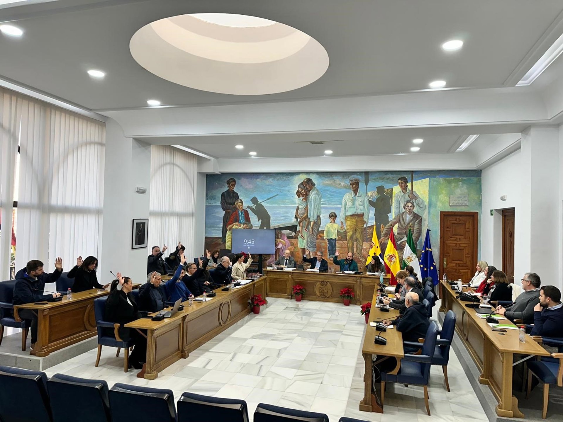 Rincón de la Victoria baja el tipo de IBI al 0,67% en el último pleno de 2025