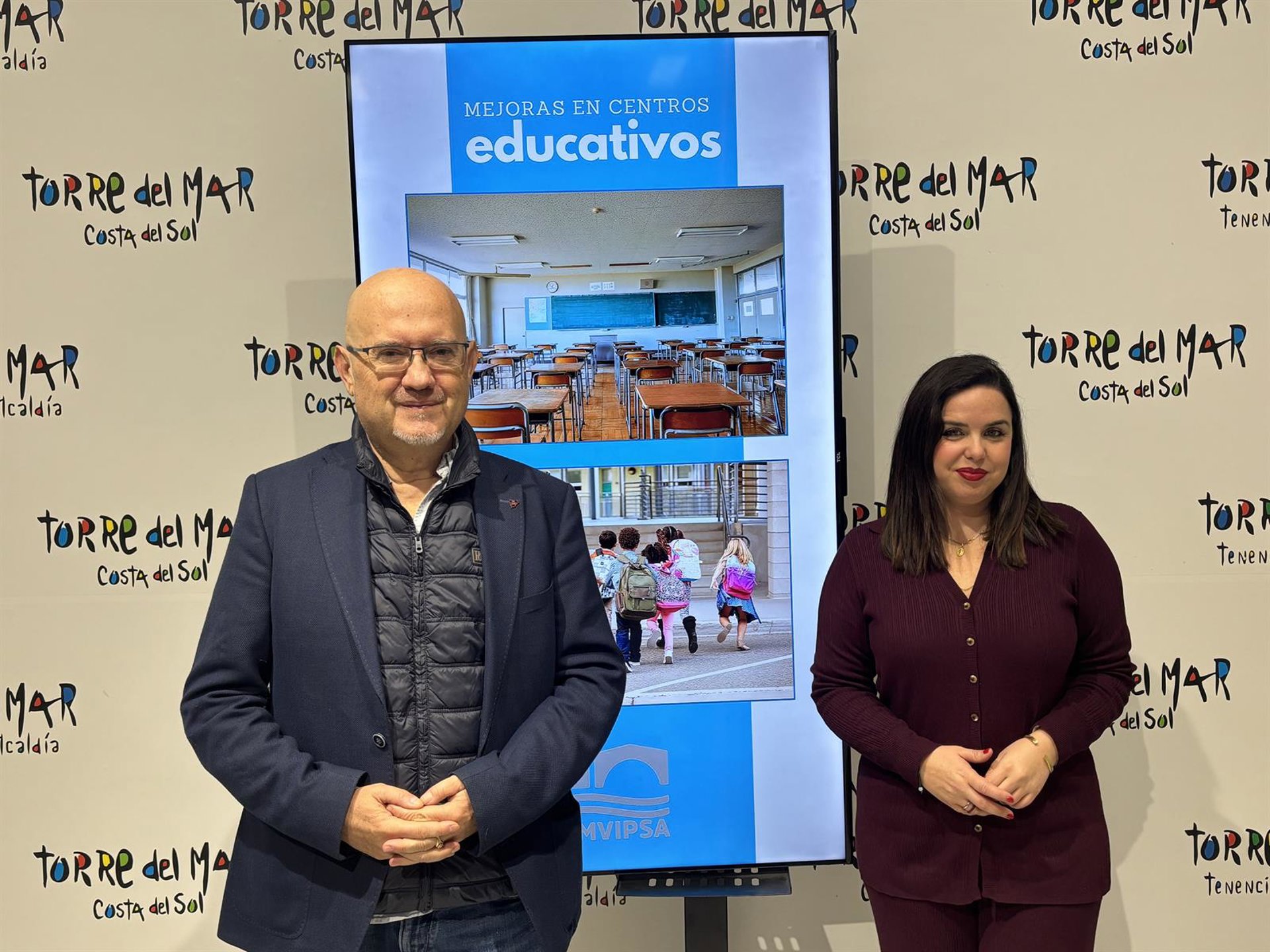 Vélez-Vélez realiza más de 720 actuaciones de mantenimiento en centros educativos del municipio