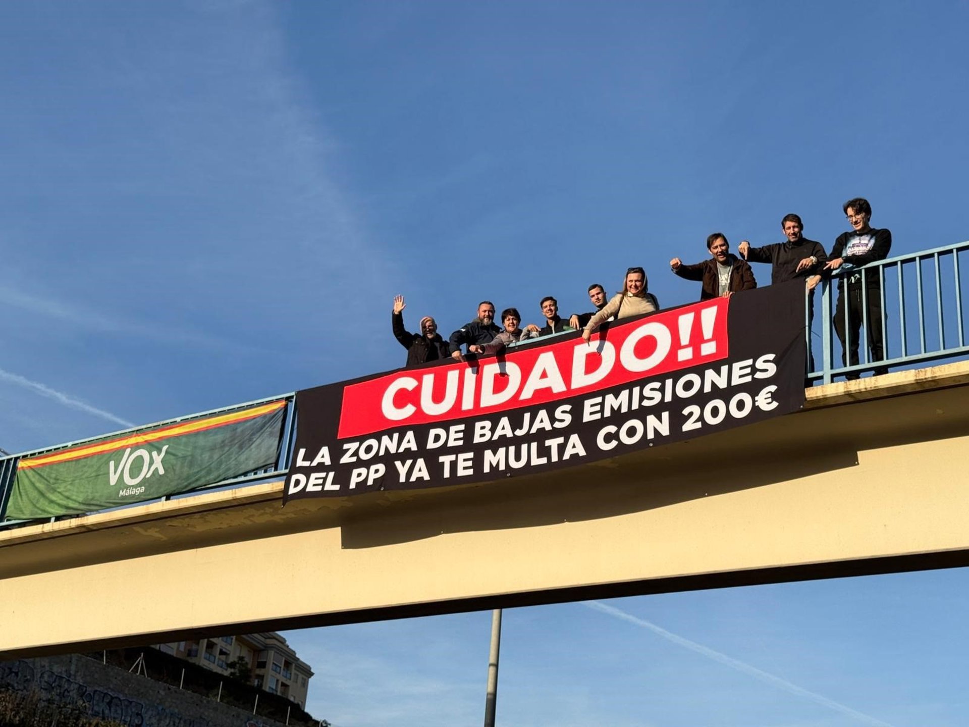 Vox Málaga continúa acciones contra la Zona de Bajas Emisiones "que ya multa a los malagueños"