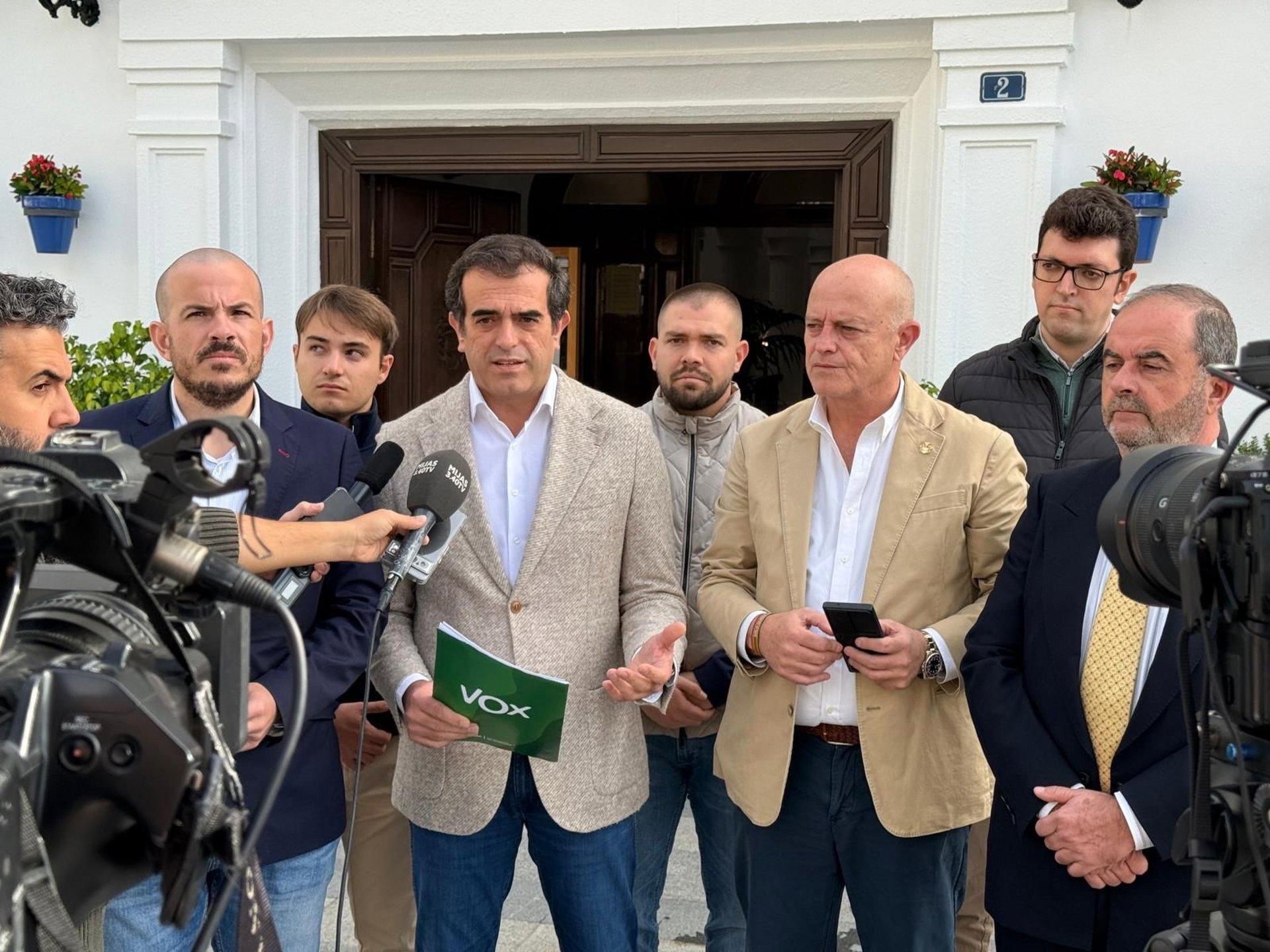 Vox presenta enmiendas a presupuestos de la Junta "para mejorar movilidad, educación y sanidad en Mijas"