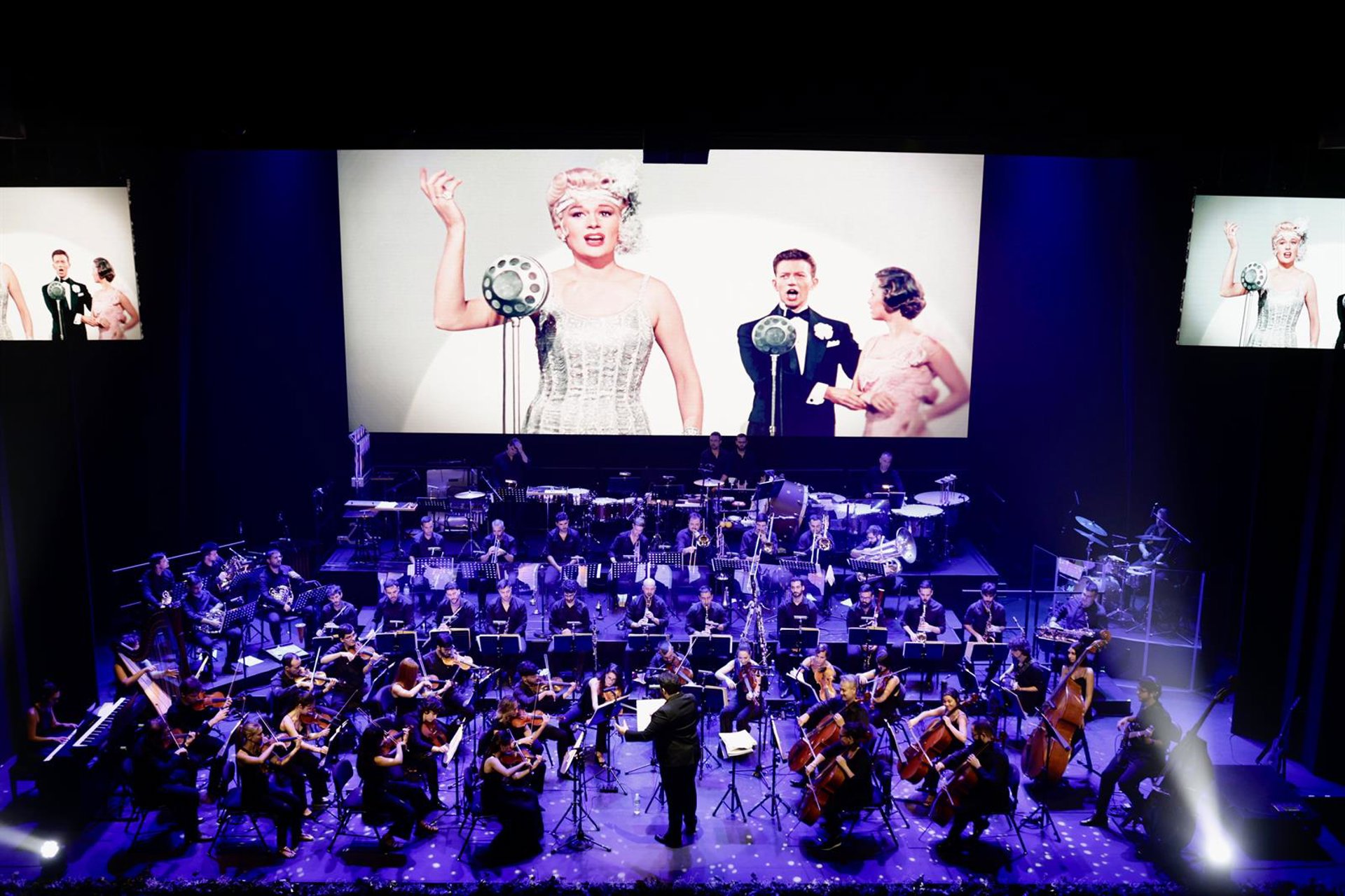 Arturo Díez Boscovich dirige 'Notas de Cine', con la soprano Berna Perles como invitada en Teatro del Soho