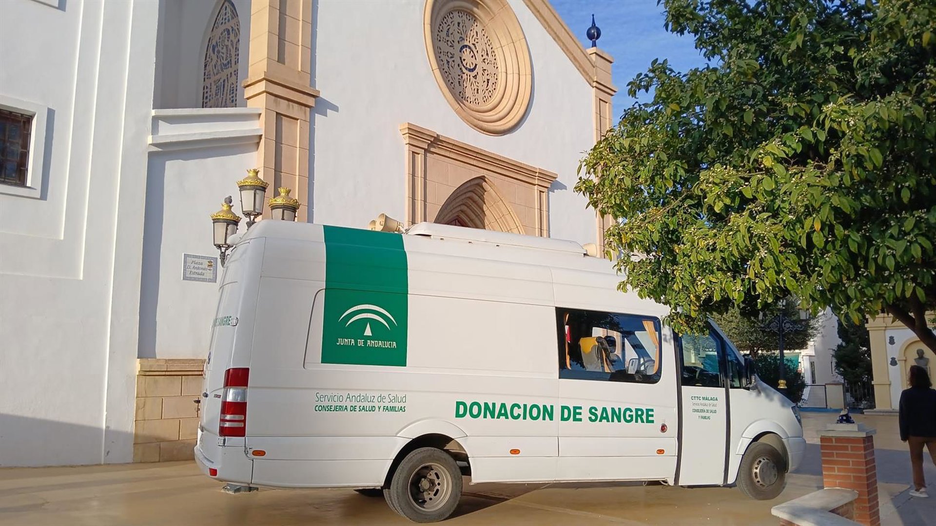 El Centro de Transfusión celebra la campaña 'Por amor al arte, dona sangre'