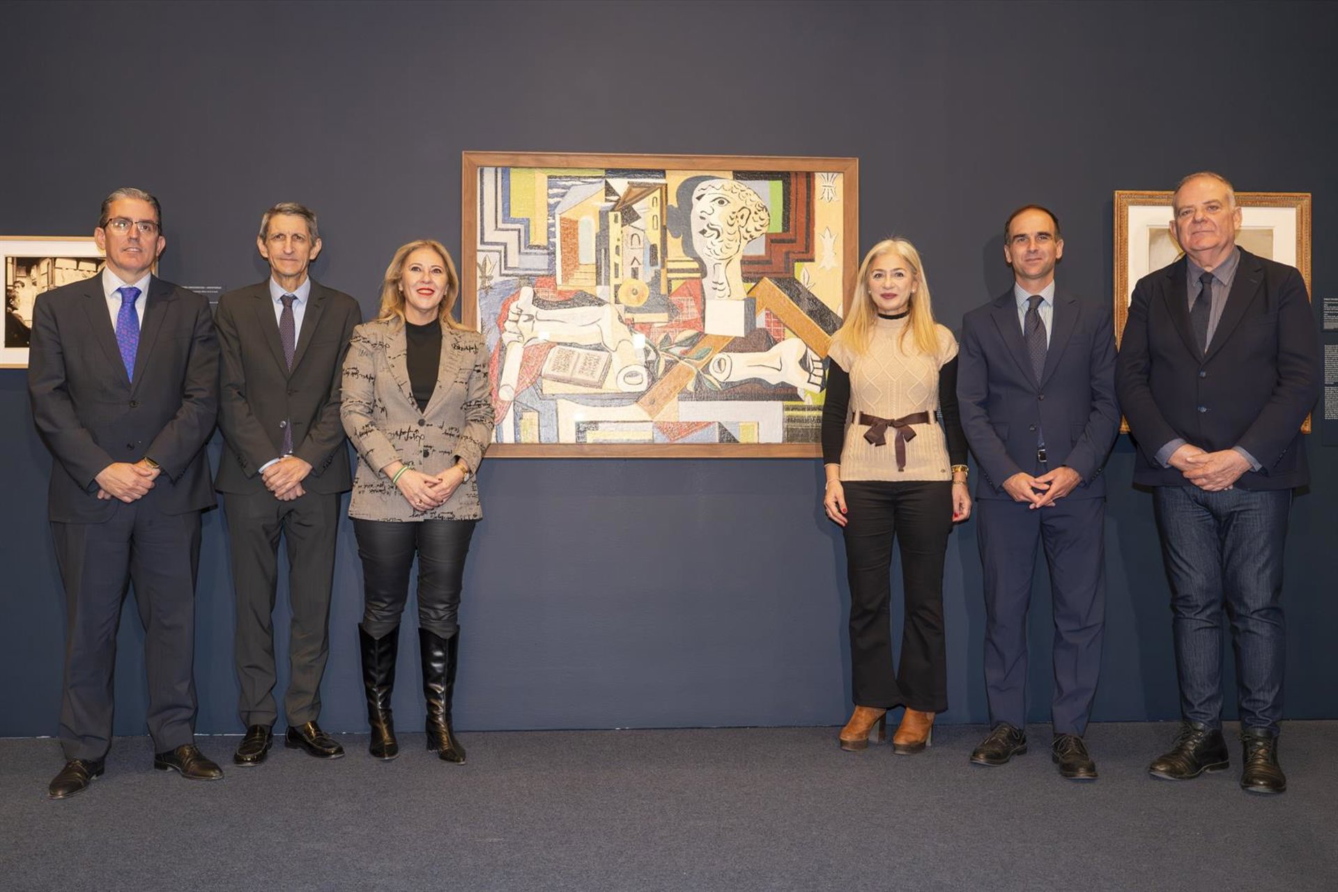 Las consejeras de Cultura y de Economía visitan la exposición 'Picasso Memoria y Deseo' en el MPM