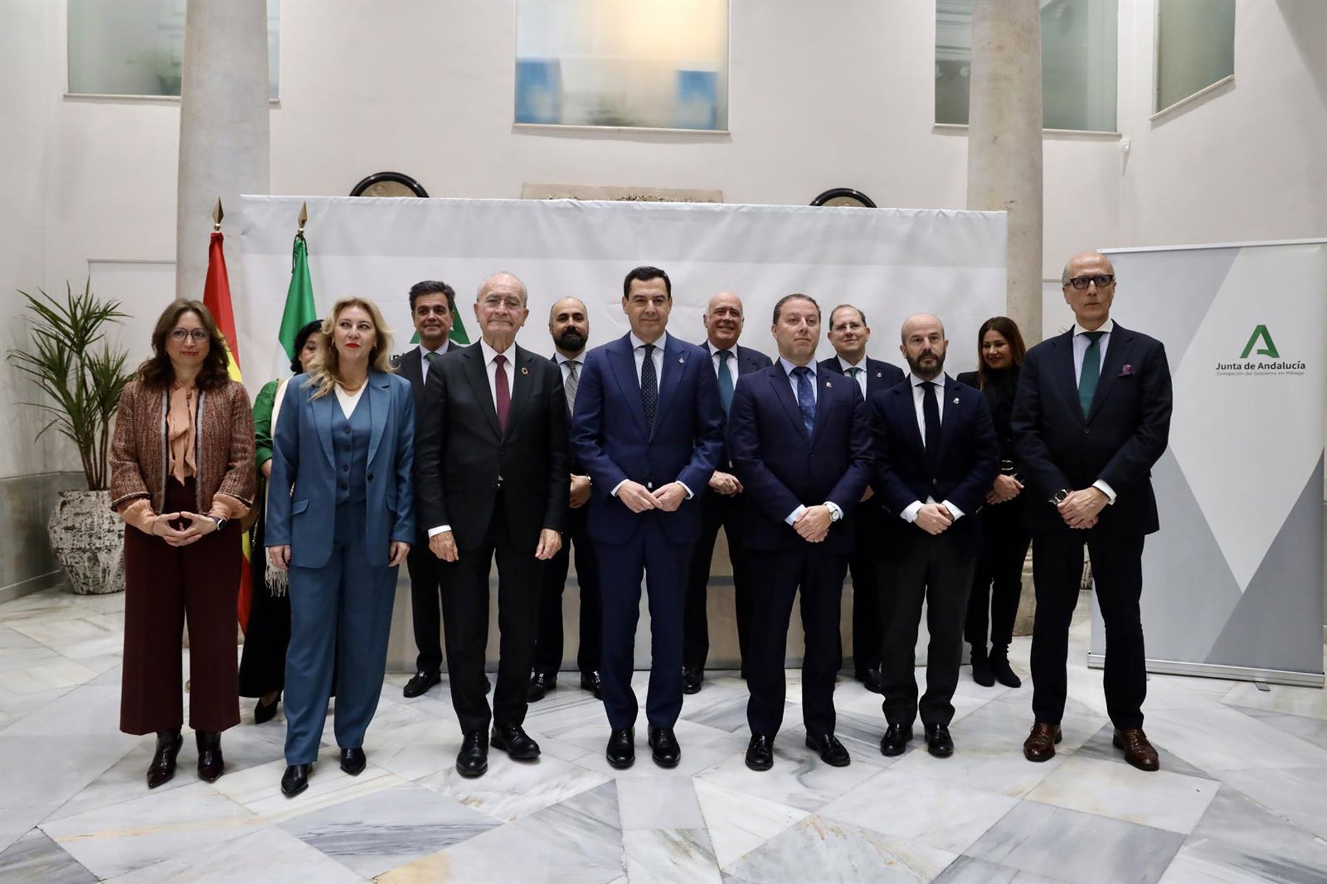 Moreno anuncia que el tercer hospital de Málaga se llamará Virgen de la Esperanza