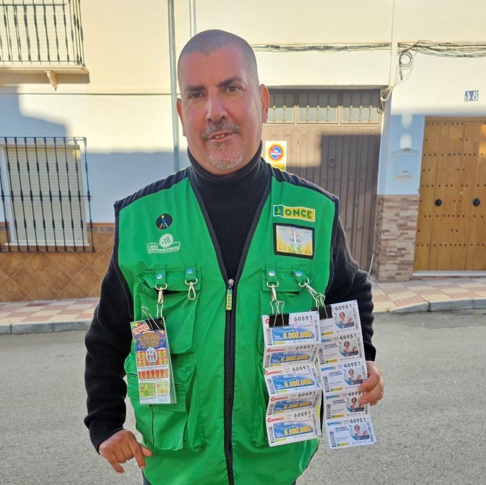 Un nuevo vendedor de ONCE reparte 210.000 euros en Antequera: "Qué alegría para toda mi gente"