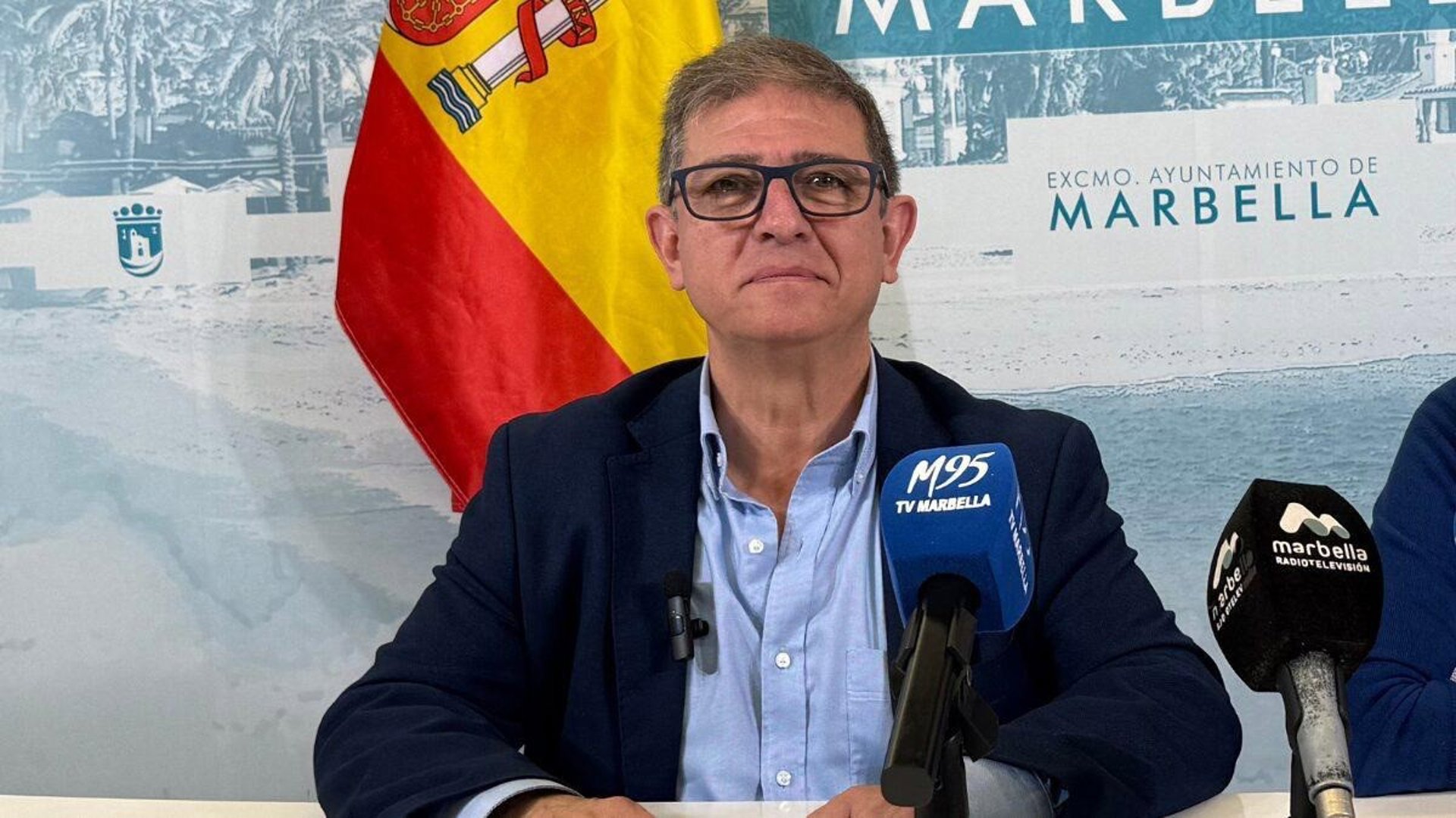 Vox Marbella pide suspender la baliza V16: "Es una medida que pone en riesgo la seguridad y privacidad"