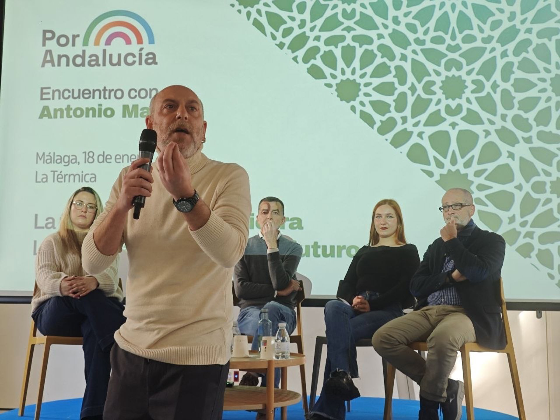 Alba (Por Andalucía) acusa a Junta de hacer de Málaga "laboratorio perverso" por especulación inmobiliaria