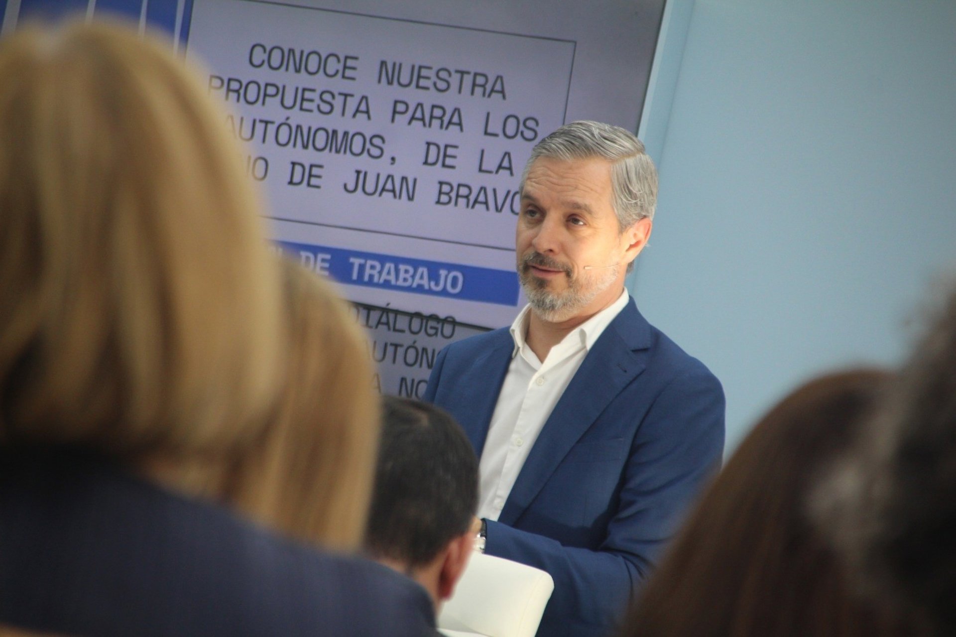 El PP presenta en Málaga su "contrato" con los autónomos "basado en menos impuestos y trabas burocráticas"