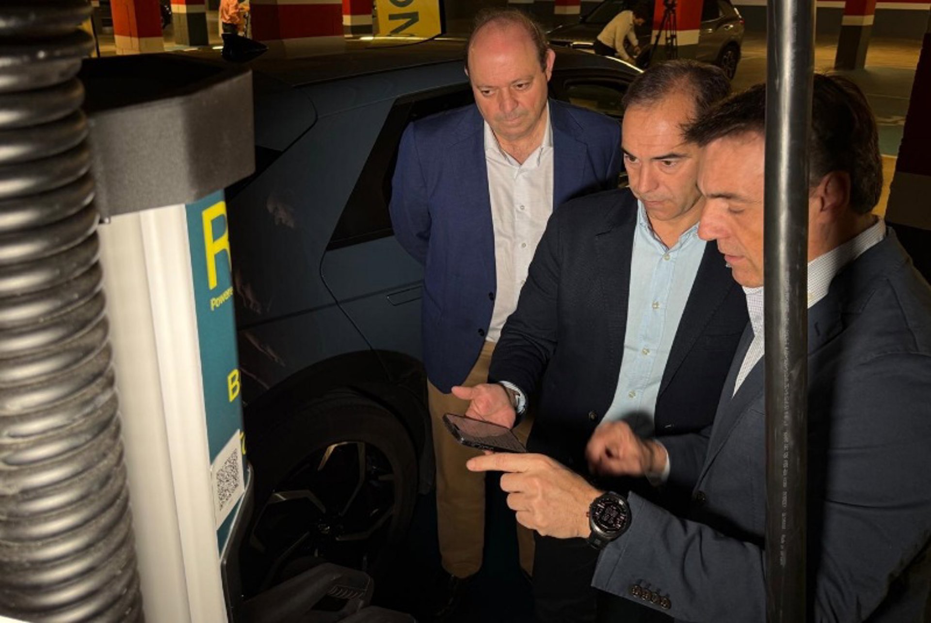 El aparcamiento de Pueblosol, en Benalmádena, contará con estación de recarga para vehículos eléctricos