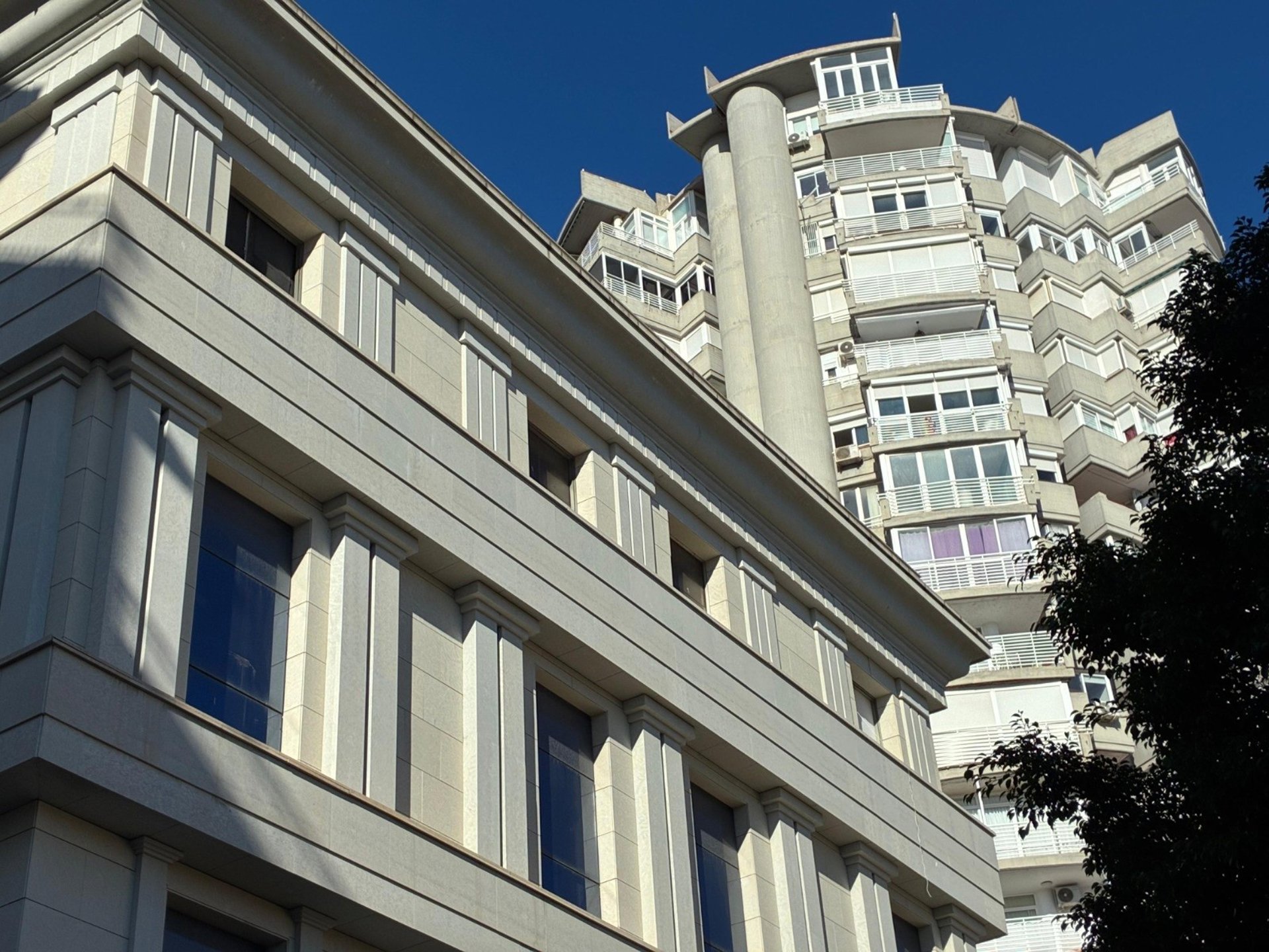 El edificio de Plaza Pablo Ruiz Picasso de Torremolinos pasa a ser de uso educativo