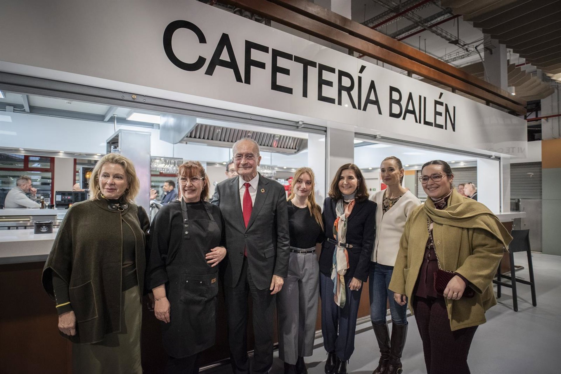Finaliza la remodelación de interior y fachadas del mercado de Bailén tras inversión de más de tres millones