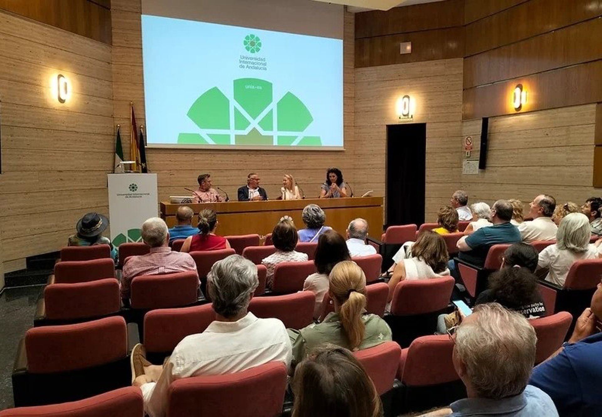 La UNIA retoma su programa de divulgación científica en la Sede Tecnológica
