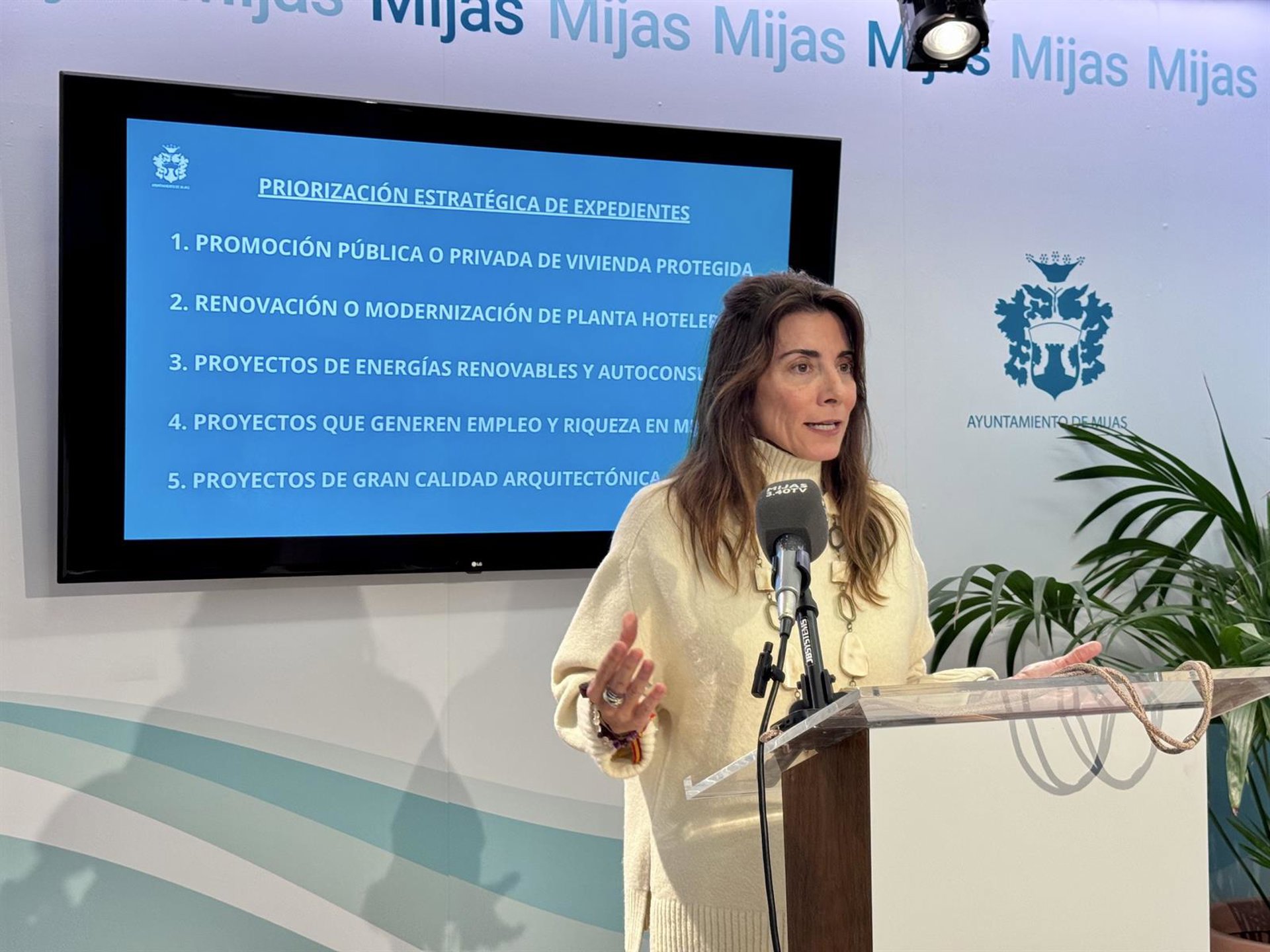 Mijas agiliza trámites urbanísticos para priorizar VPO, autoconsumo eléctrico, renovables y empleo