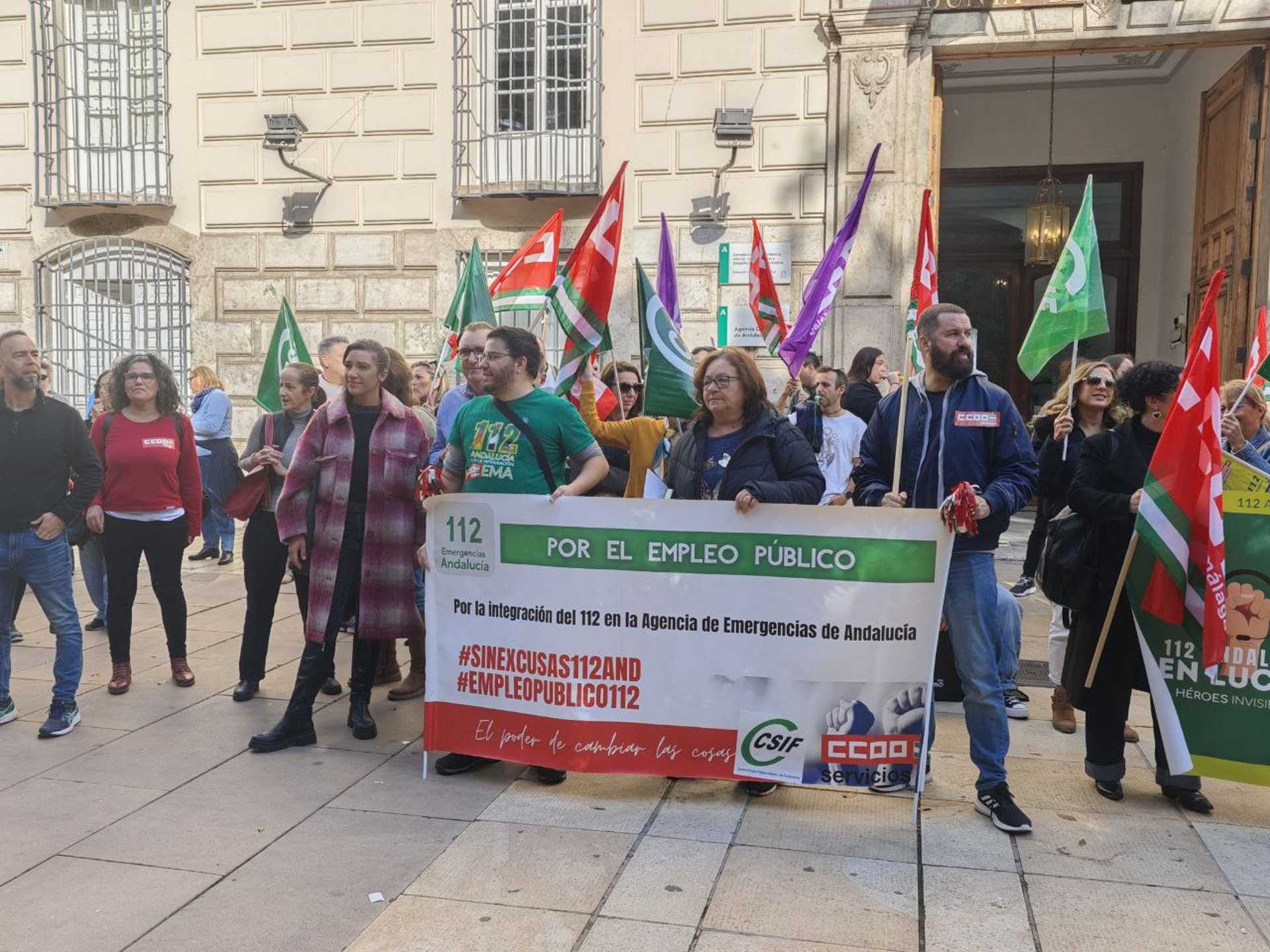 Por Andalucía exige la gestión pública del 112 y critica la precariedad laboral en el servicio