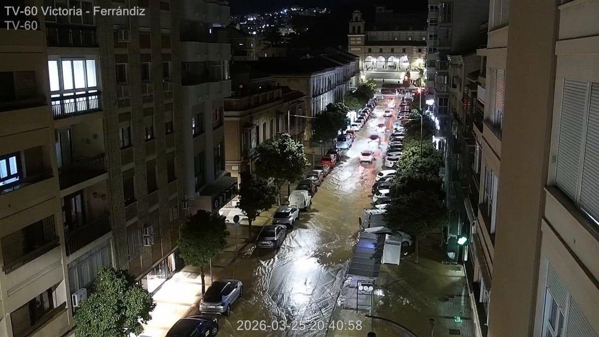 Afectaciones al tráfico por la reparación de la red arterial de abastecimiento en la calle Pedro de Quejana