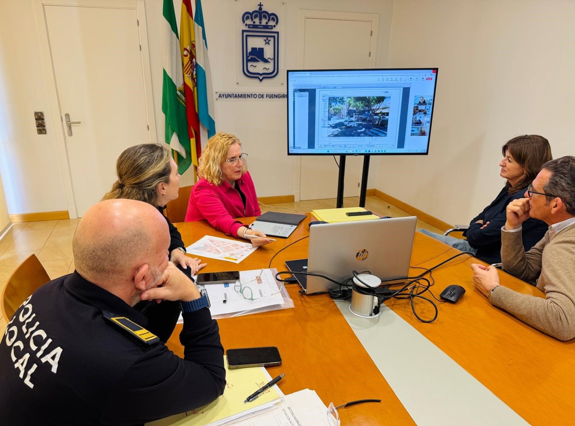 Ayuntamiento de Fuengirola y la Junta trabajan en la mejora y reordenación de la estación de autobuses