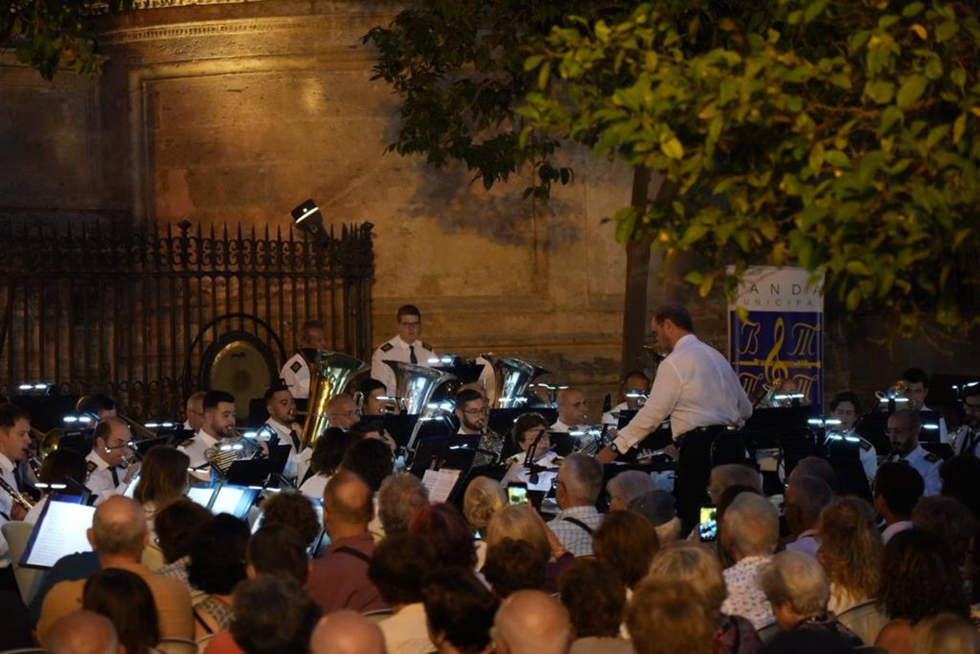 Concierto Extraordinario de Cuaresma de la Banda contará con la intervención de coral Santa María de la Victoria