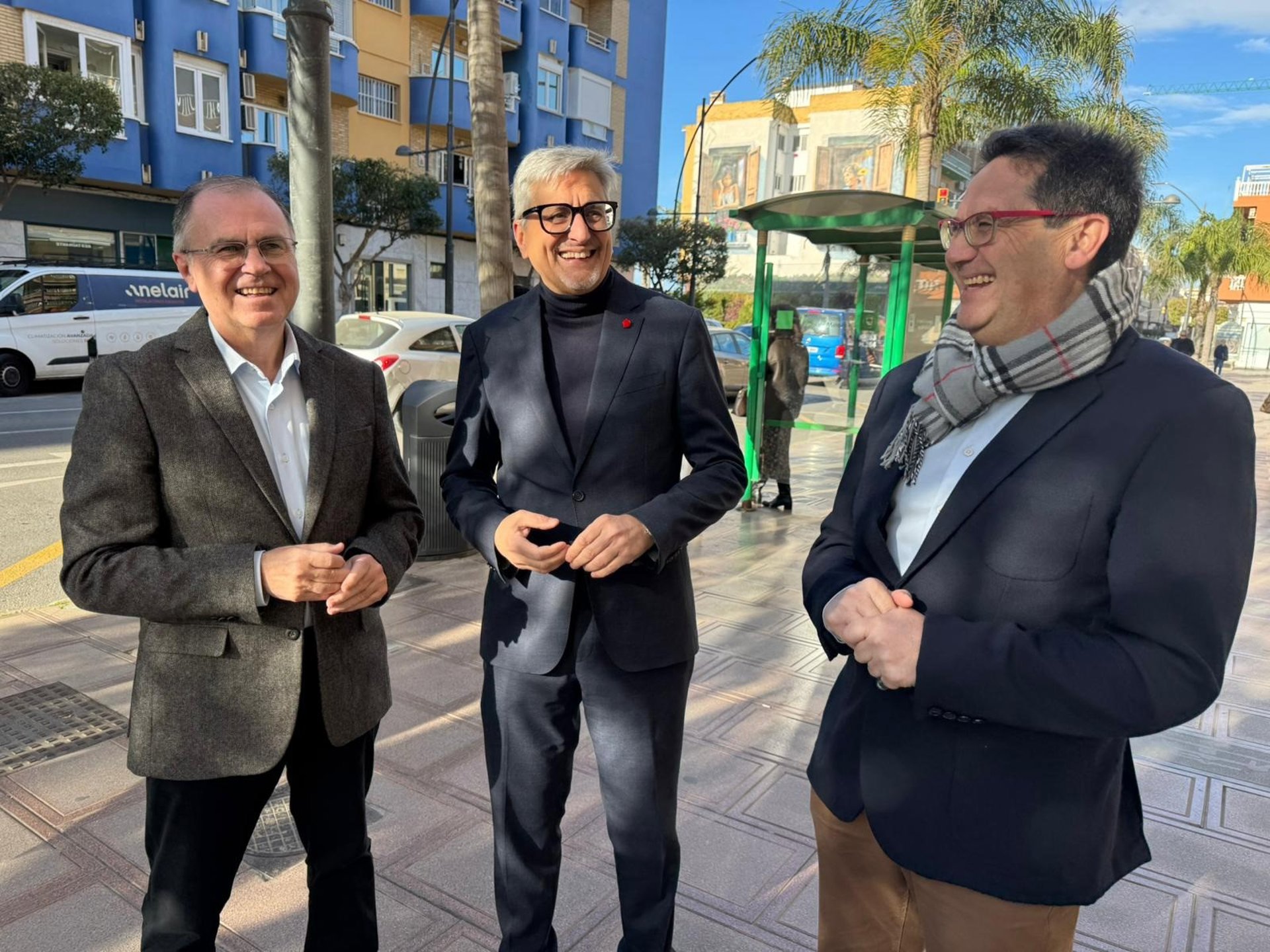 El PSOE exige a Juanma Moreno que amplíe la frecuencia de los autobuses que conectan Rincón con Málaga