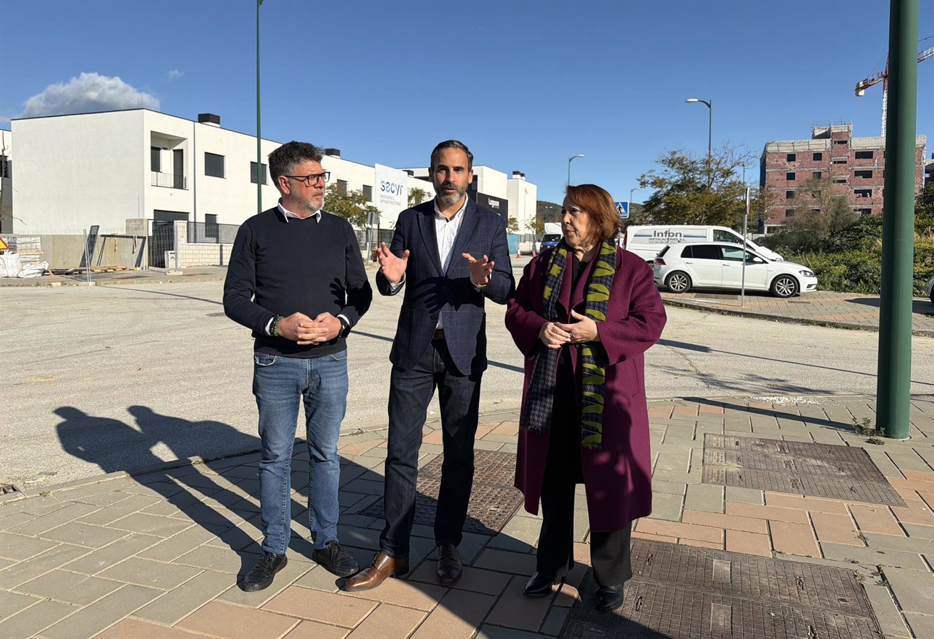 PSOE critica que Ayuntamiento "descarta" de las 62 VPO en la zona de Universidad a los trabajadores precarios