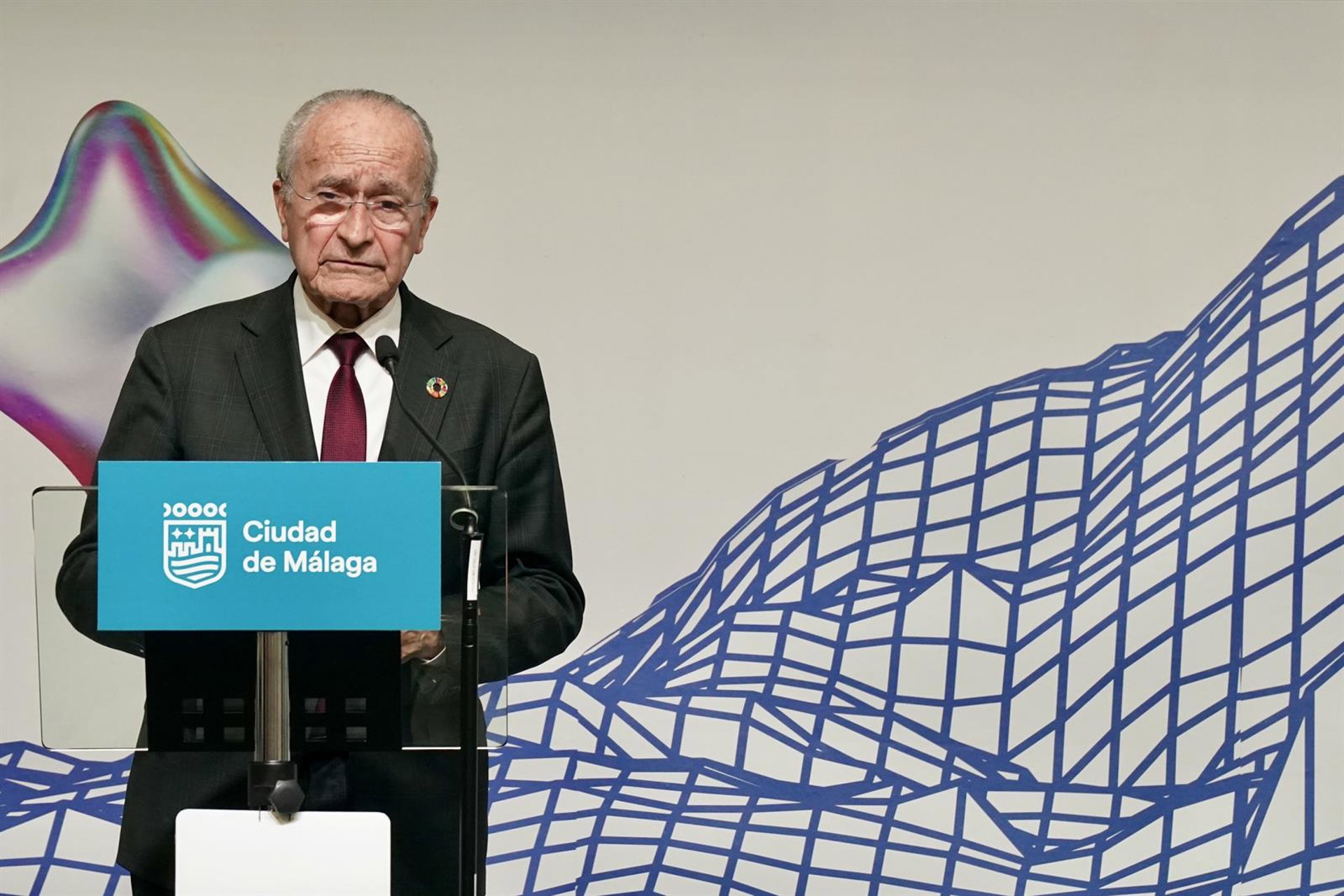 De la Torre dice que han echado en falta "buscar la mejor solución entre todos" para obras de Cercanías