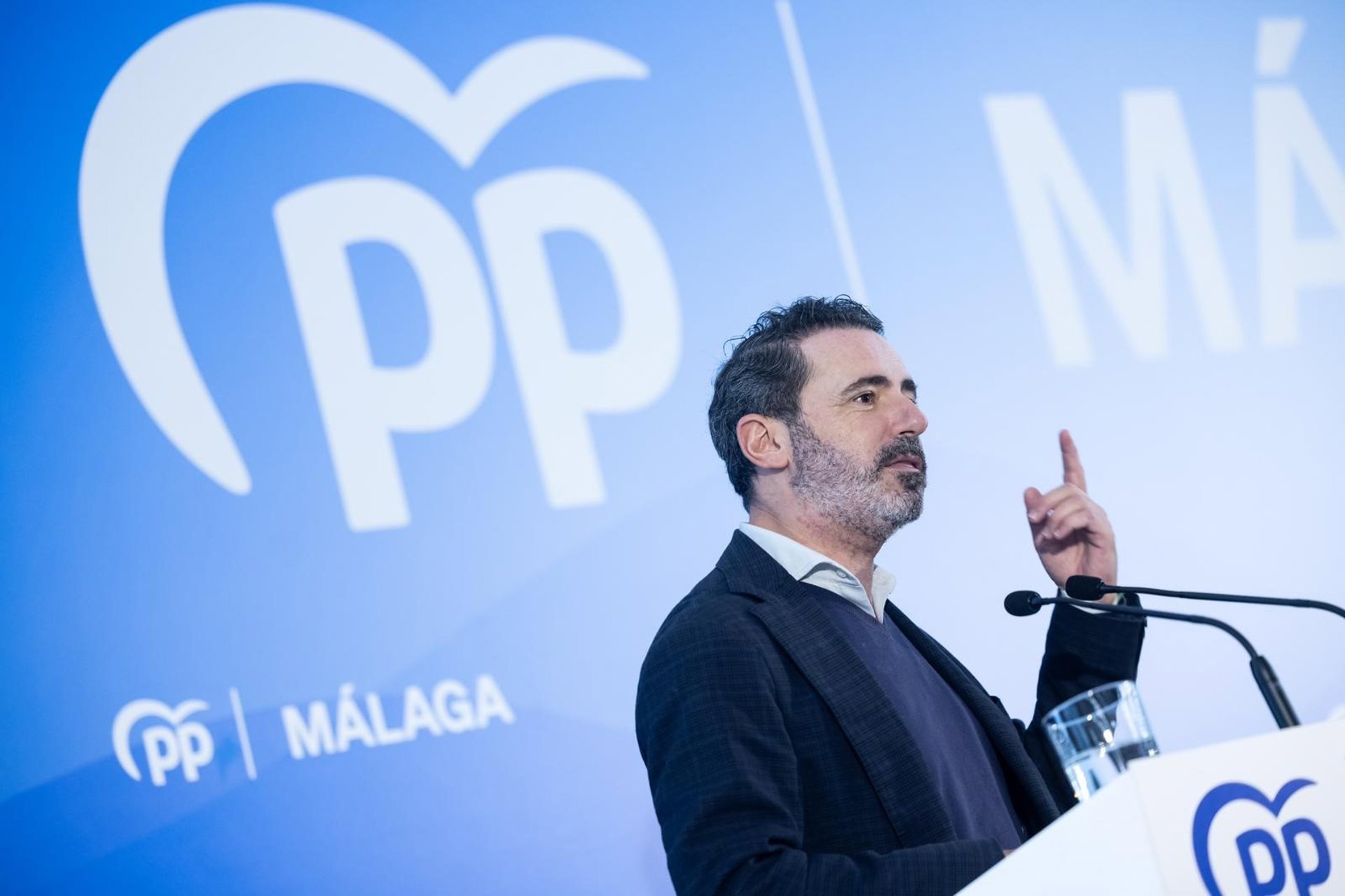 PP pide explicaciones a Puente sobre el "triple aislamiento ferroviario" a los vecinos de la Serranía de Ronda