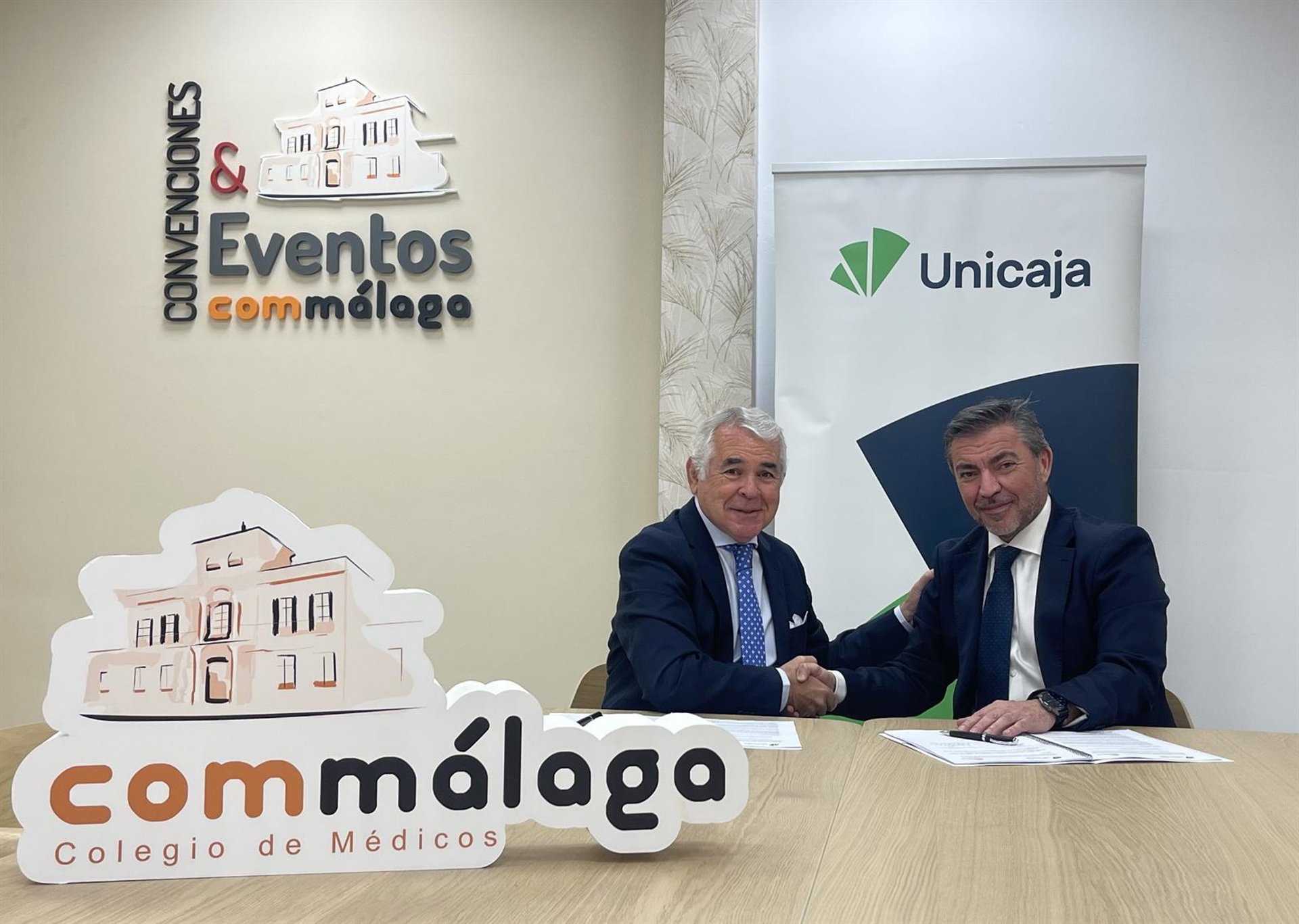 Unicaja renueva acuerdo con Colegio de Médicos para facilitar financiación y servicios a facultativos