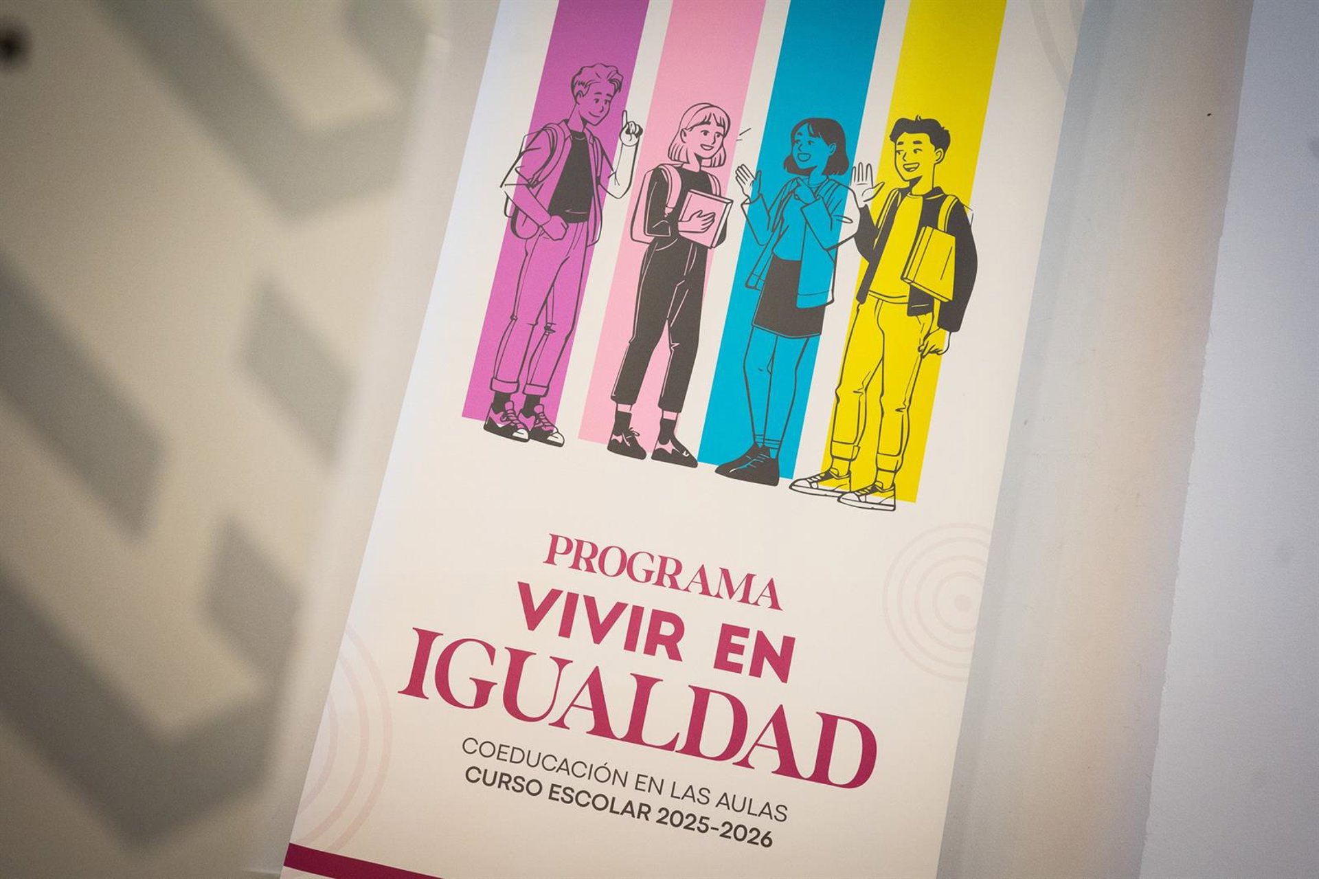 Ayuntamiento entrega los diplomas a los centros educativos participantes en el programa Vivir en Igualdad