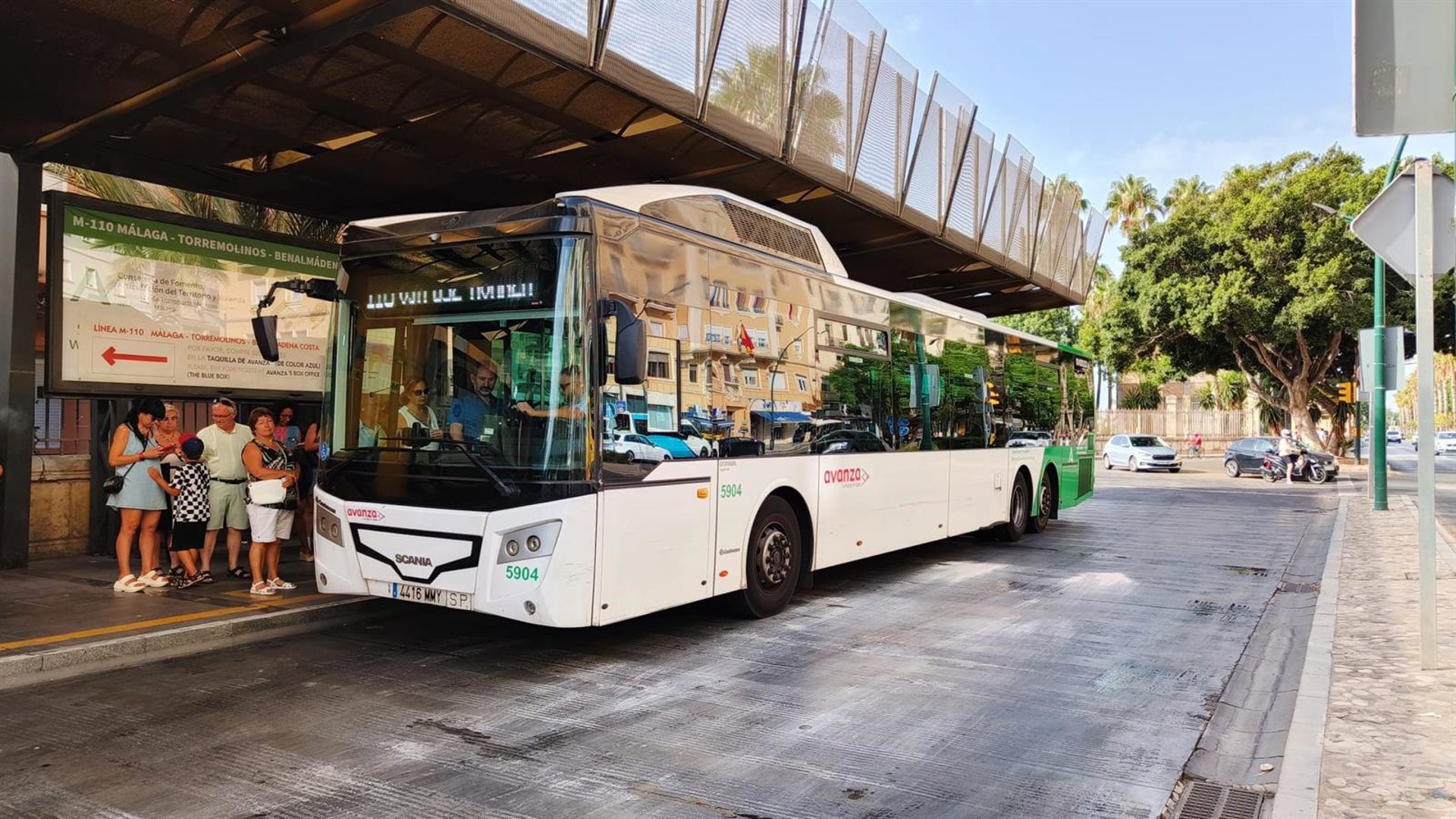 El Consorcio de Transporte refuerza los servicios especiales de la Feria con más de 188.000 plazas adicionales