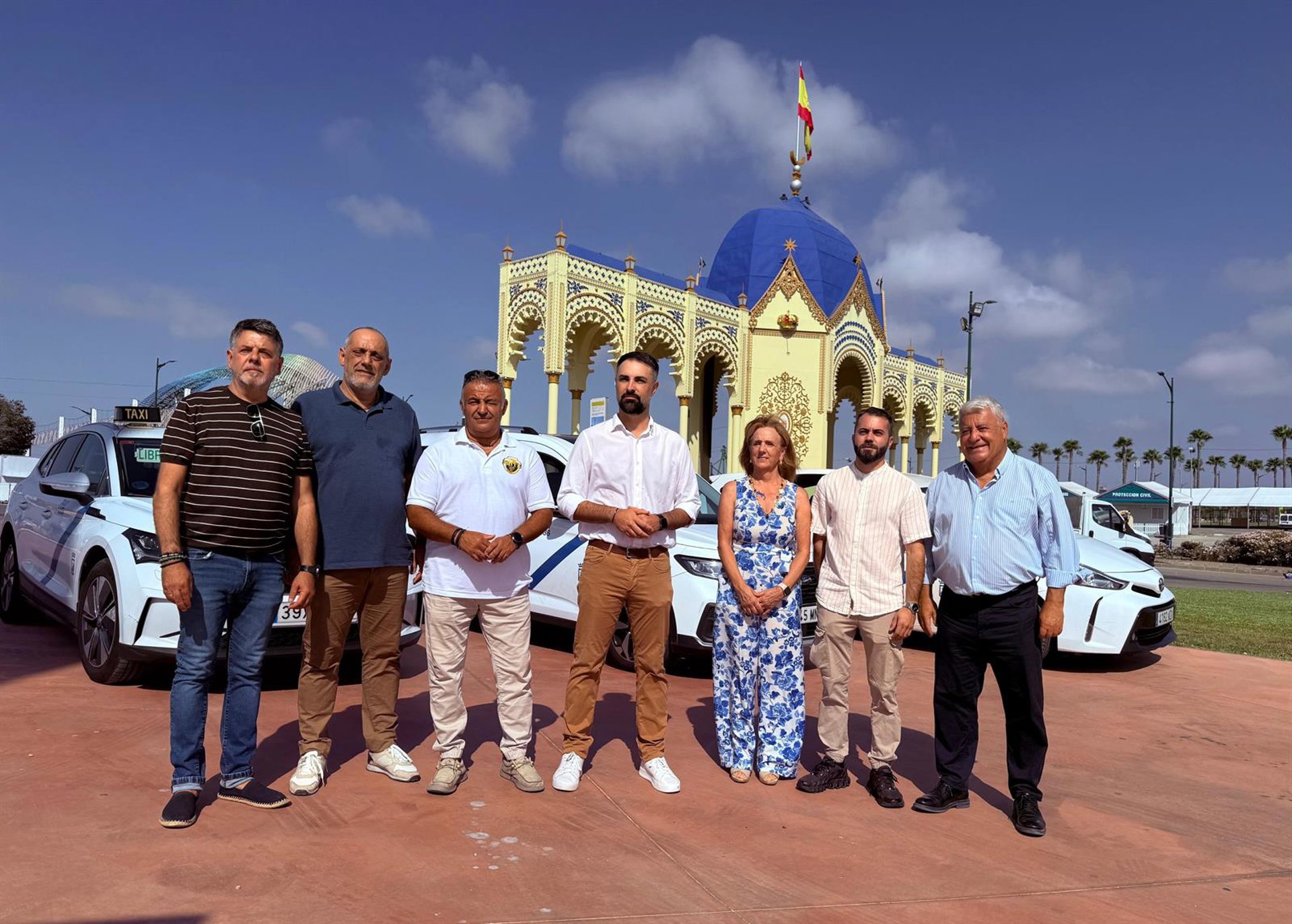 El PSOE exige al Ayuntamiento que garantice el cumplimiento de la normativa de las VTC durante la Feria