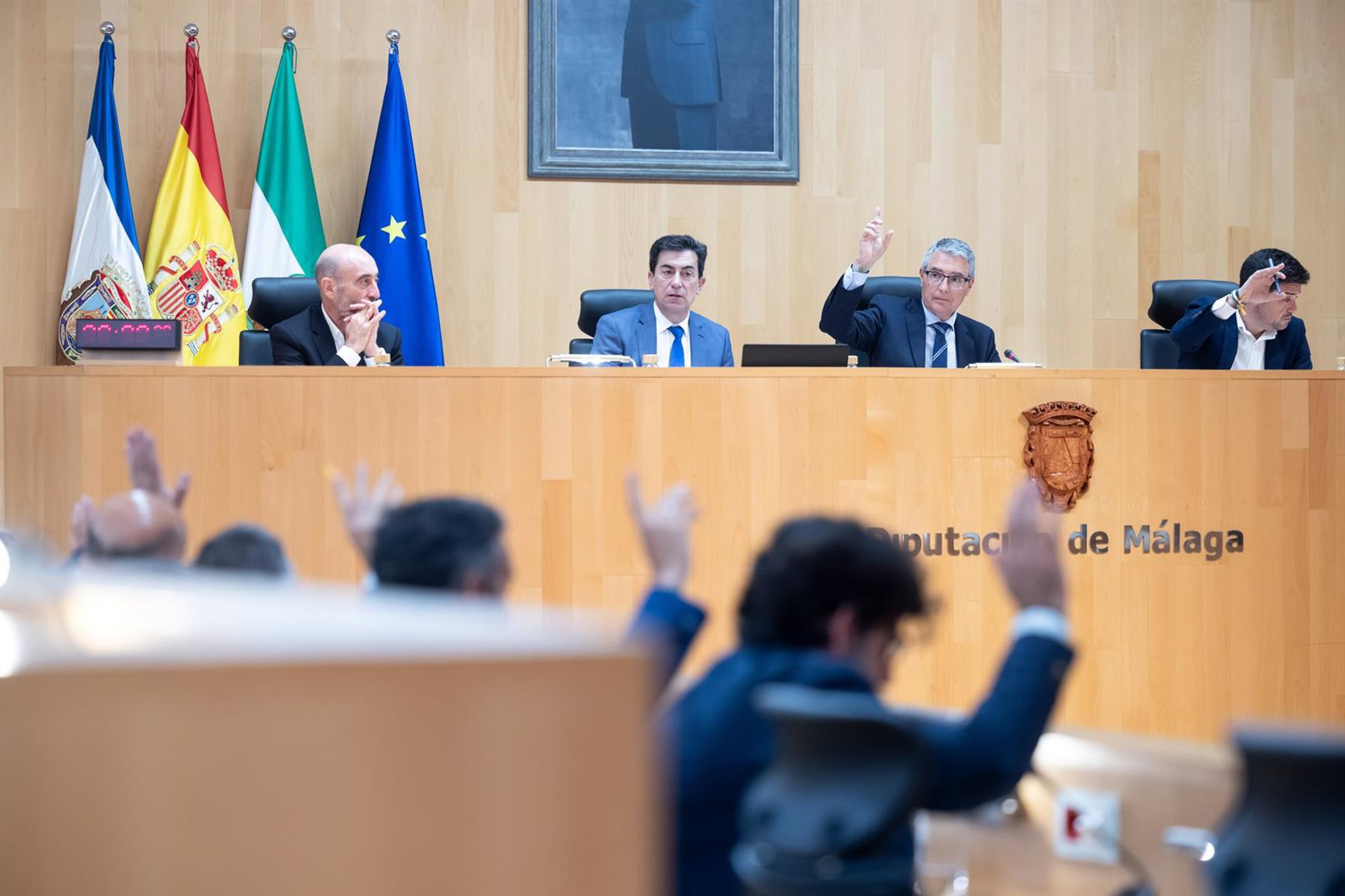 La Diputación aprueba un nuevo plan de ayuda a todos los municipios de Málaga dotado con 34,5 millones de euros