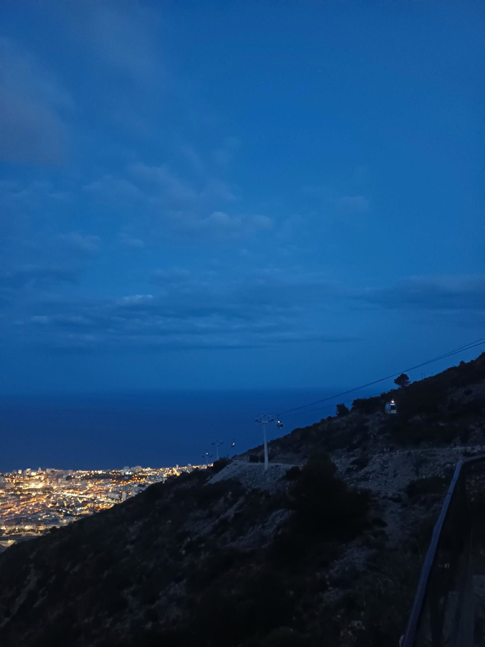 La cima del Monte Calamorro, mirador para la jornada de eclipse a bordo de Teleférico de Benalmádena