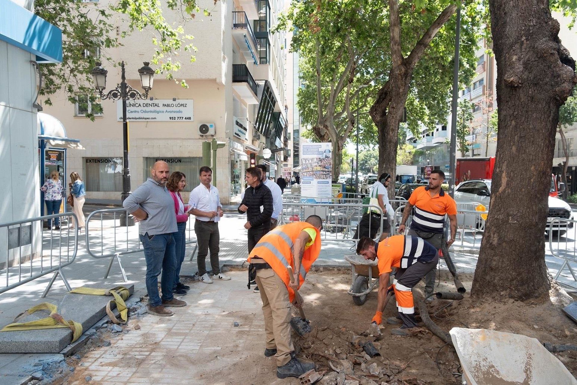 Marbella inicia las obras de renovación integral del acerado en la avenida Ricardo Soriano