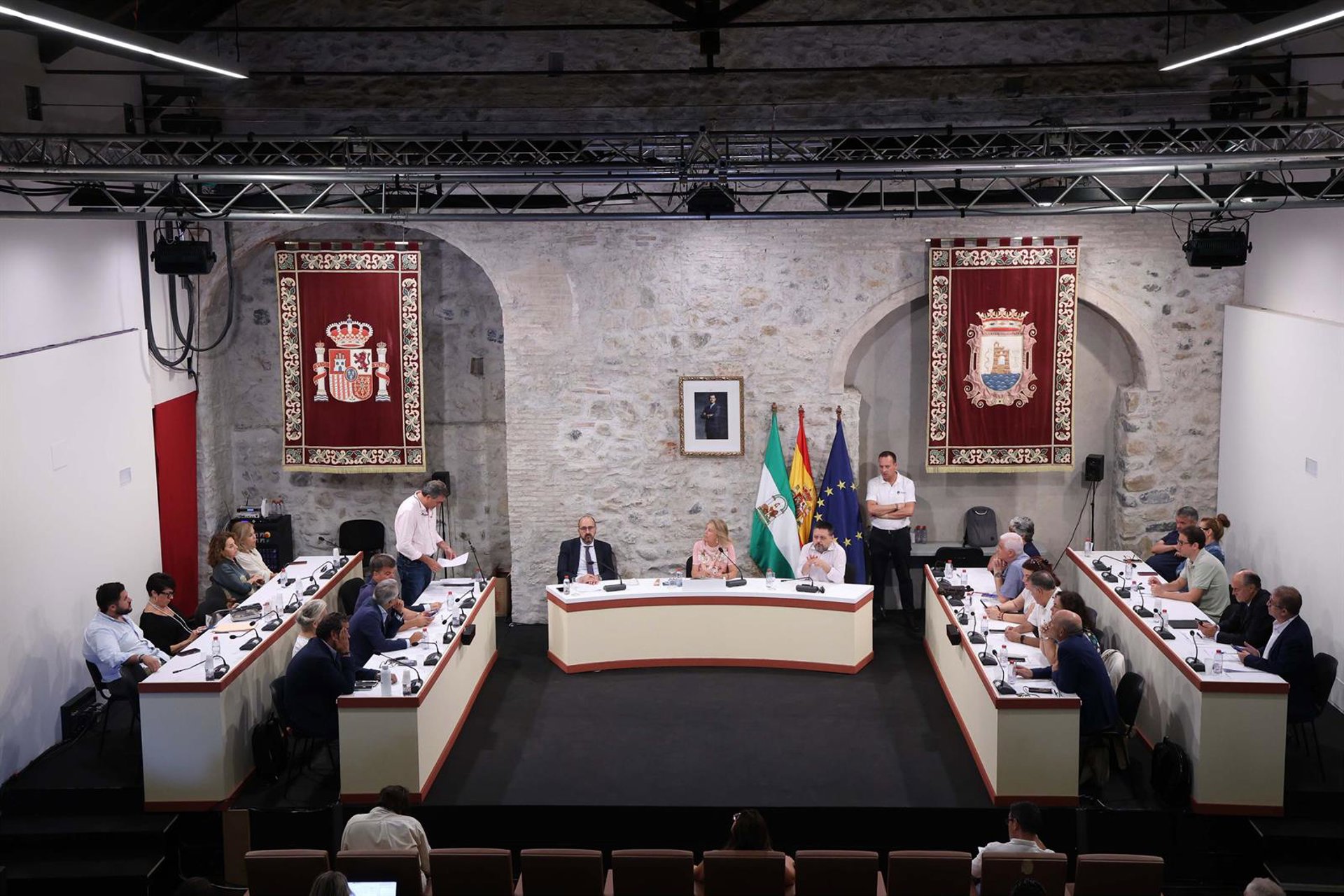 Marbella moviliza cinco millones de euros para impulsar inversiones y reforzar servicios municipales