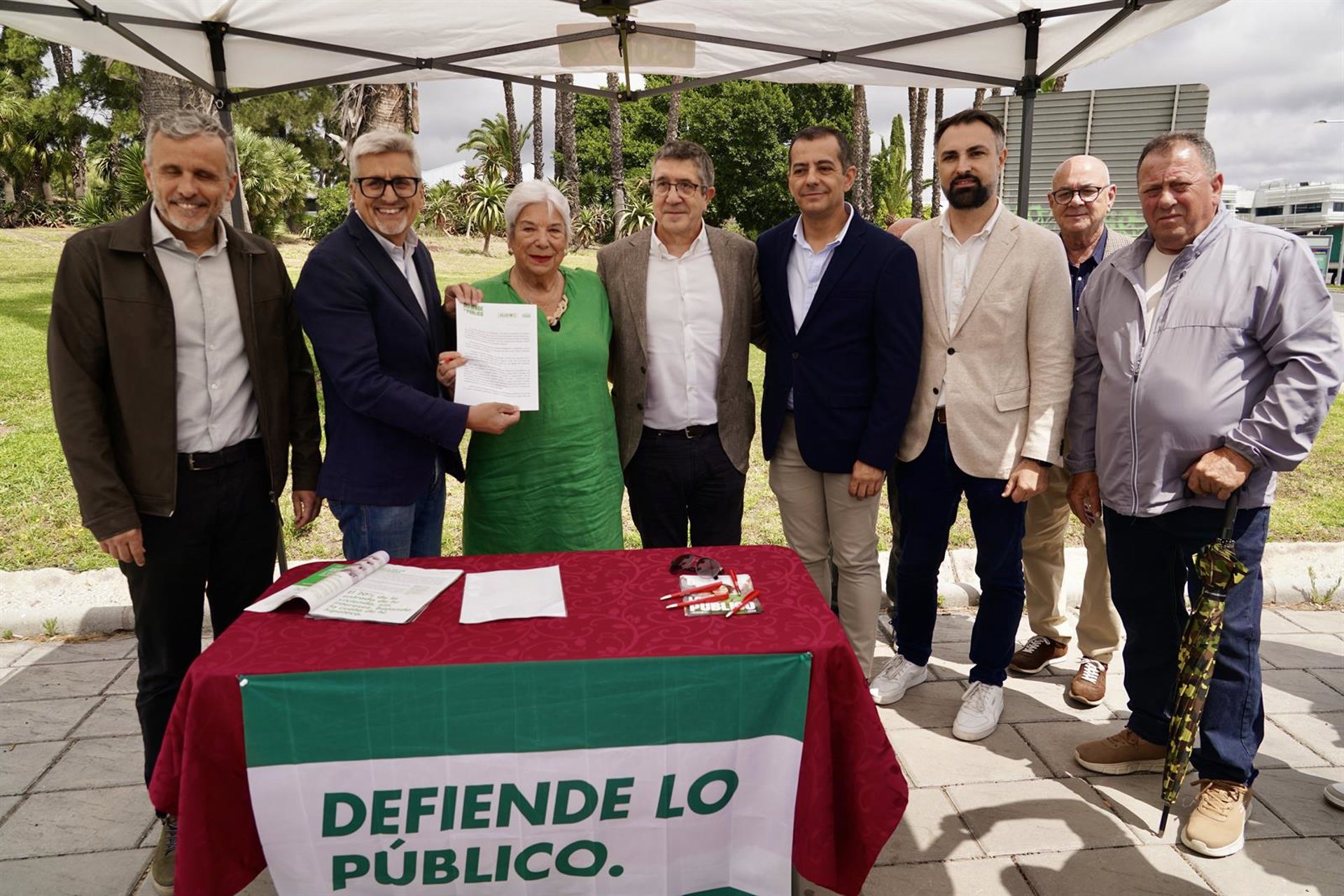 PSOE se compromete por escrito con metro al PTA y Campanillas, un nuevo centro de salud y encauzar el río