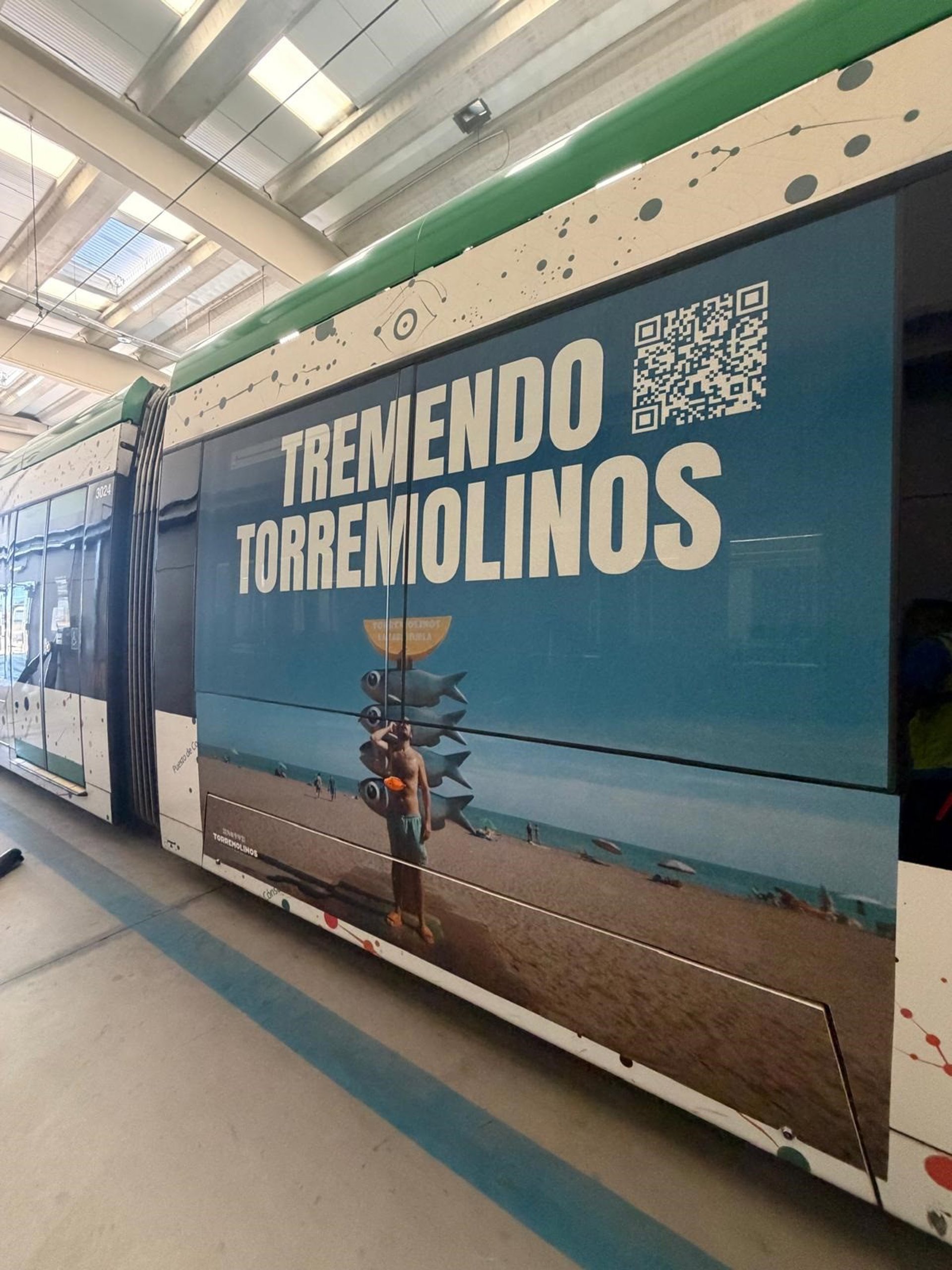 Torremolinos lleva su lado "más tremendo" al metro de Málaga