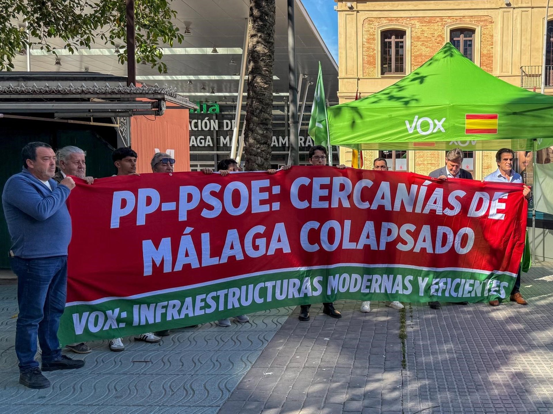 Vox acusa a PP y PSOE de "llevar décadas ignorando las necesidades de Málaga en movilidad"