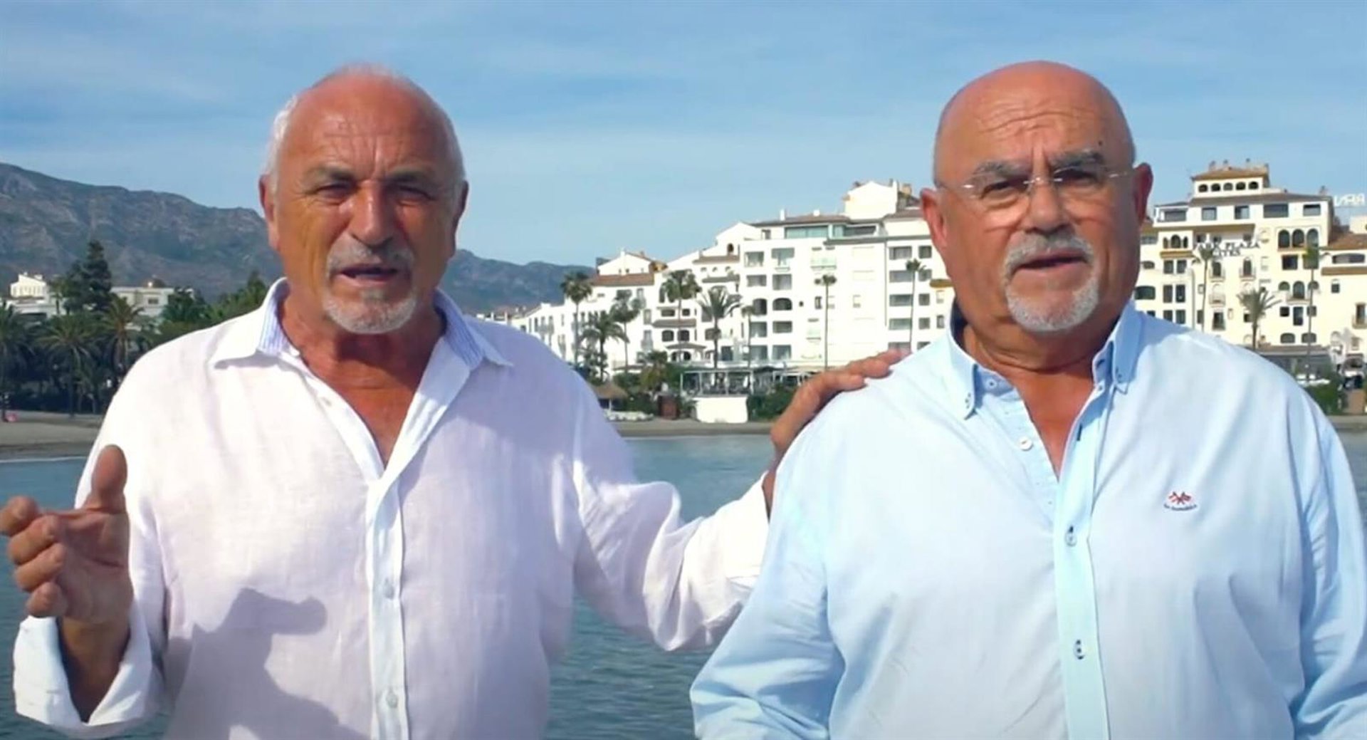 Vox logra que Marbella dé luz verde a un espacio público dedicado al 'Dúo Arenal'
