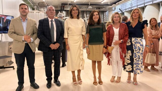 Blanco destaca que la ampliación de Bodegas Doña Felisa "reforzará su competitividad y generará empleo"