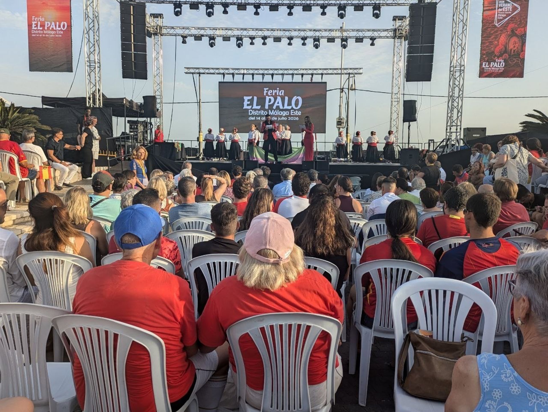 Con Málaga exige un plan para proteger El Palo "frente a la turistificación" y "barrios sin identidad"