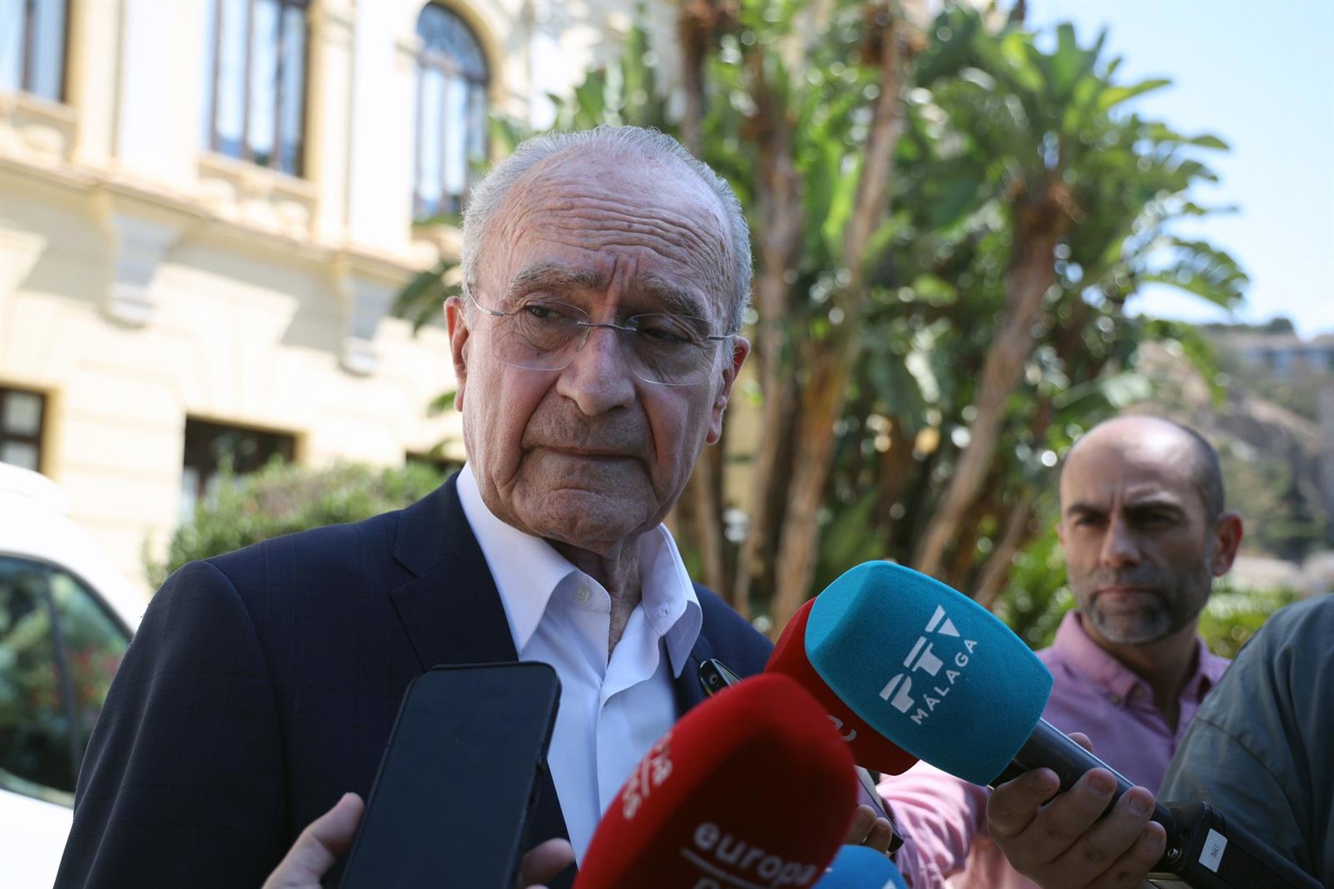 De la Torre espera que Gobierno andaluz sea "muy eficaz" y que dentro de los acuerdos haya "máxima moderación"