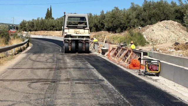 Diputación concluye este mes la mejora de la MA-4100, en Villanueva del Trabuco, con inversión de 440.000 euros