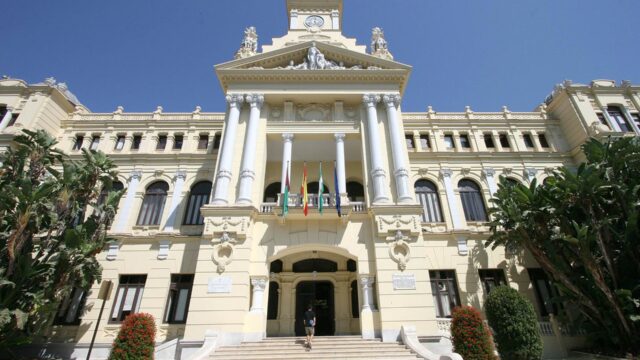 El Ayuntamiento invierte más de 350.000 euros en las obras de renovación de saneamiento en La Mosca